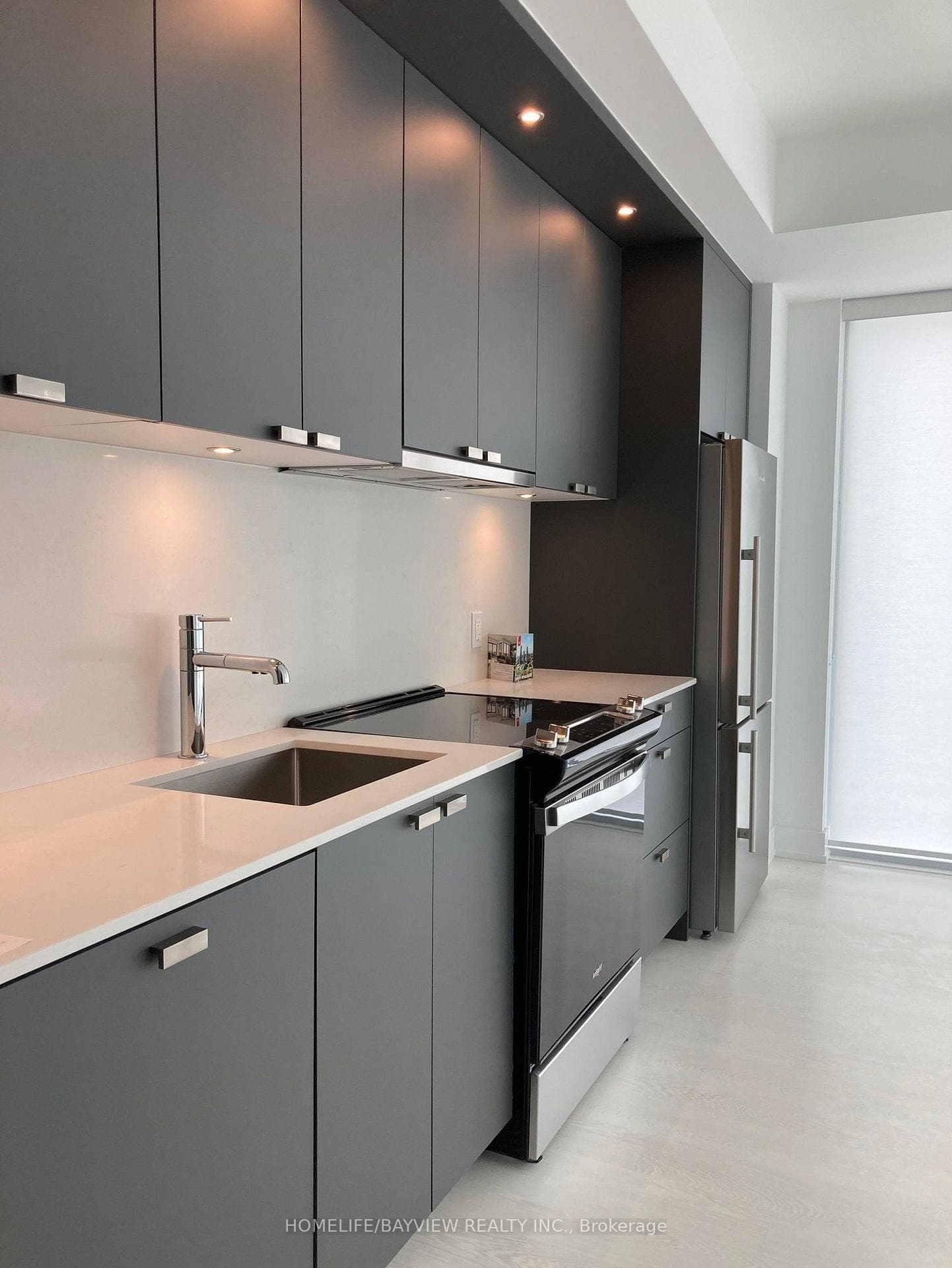30 Inn On The Park Drive Unit 4303 - Condo photo 6 of 15 in Don Mills / Parkwoods / Victoria Village, Ontario