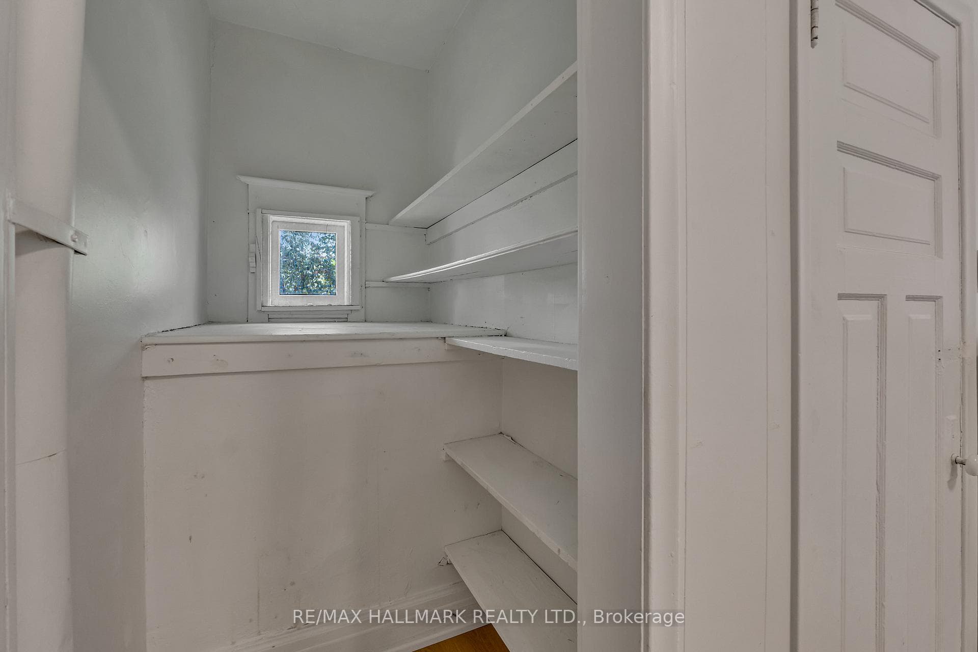 49 Ravina Crescent - Semi-Detached photo 18 of 47 in Riverdale / Leslieville, Ontario