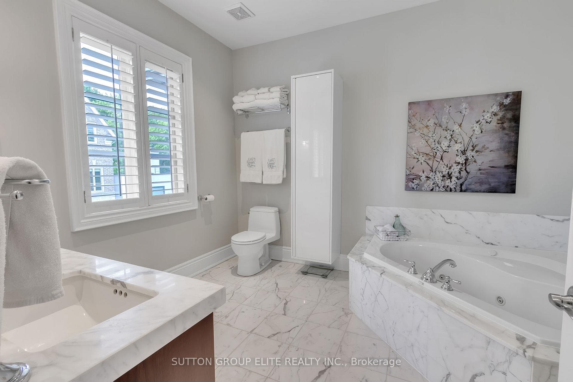 16 Nautical Lane - Condo photo 43 of 50 in Liberty Village / Parkdale / South Parkdale, Ontario