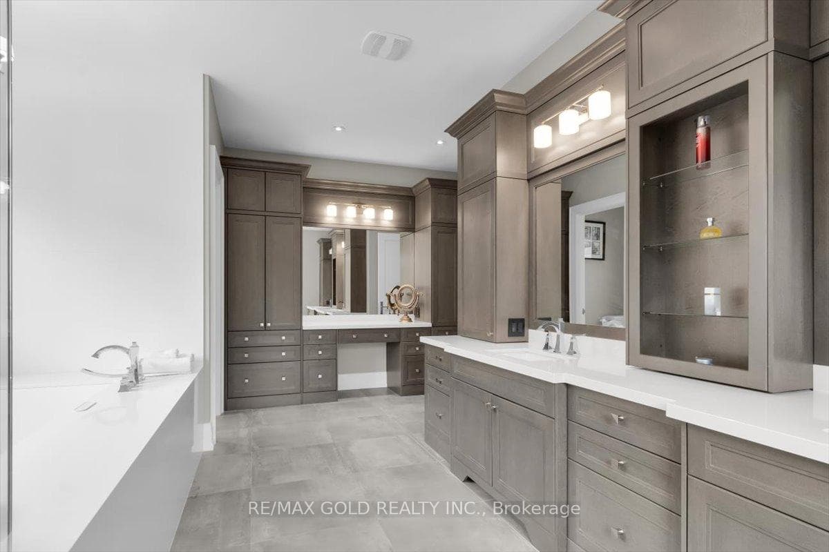 6628 Rothschild Trail - Detached photo 33 of 50 in Mississauga, Ontario