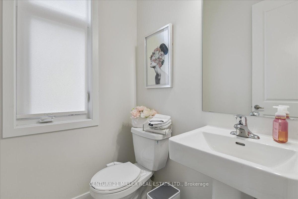 1358 Loon Lane - Detached photo 15 of 40 in Oakville, Ontario