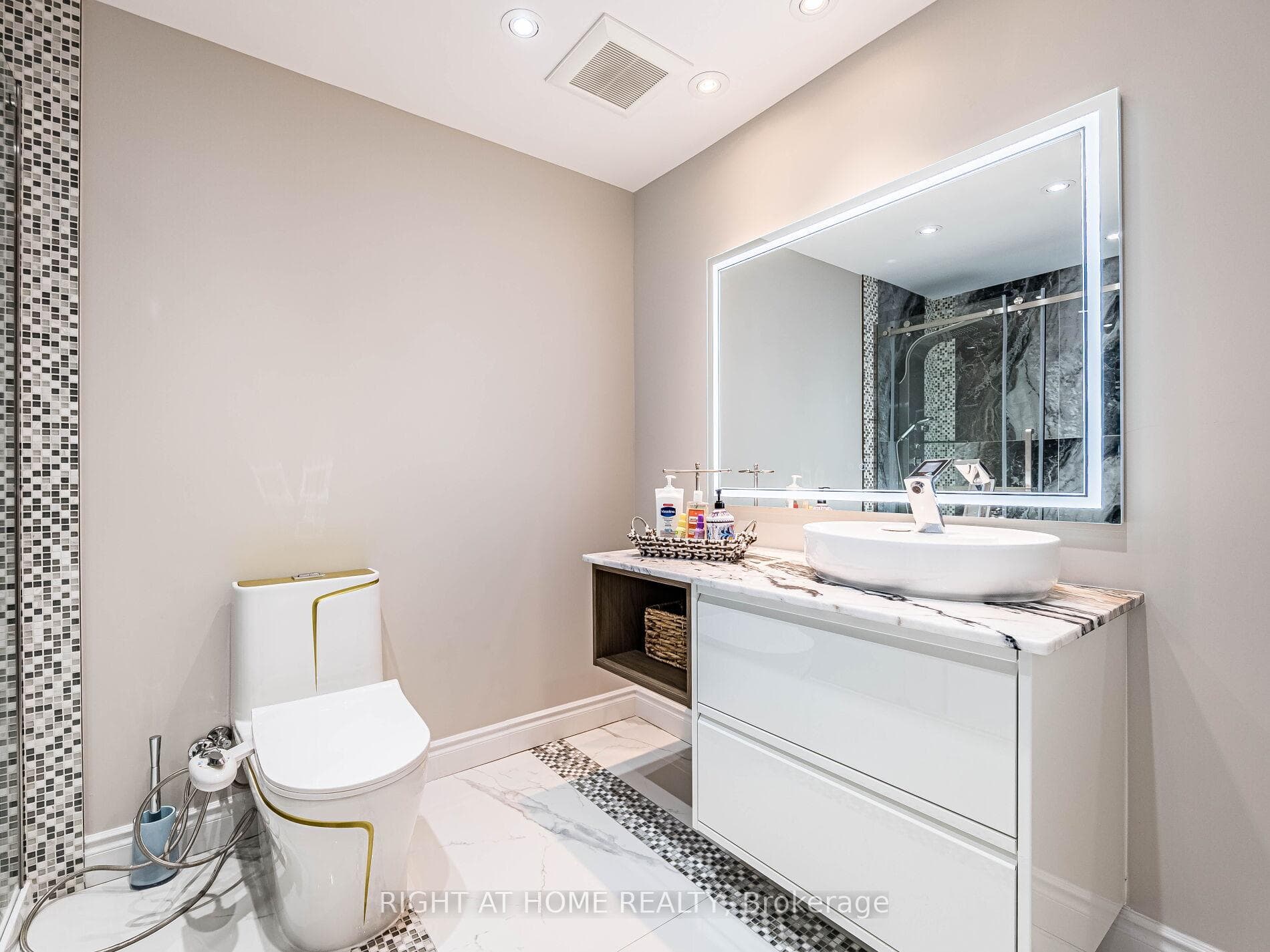 3176 Stocksbridge Avenue - Detached photo 45 of 50 in Oakville, Ontario