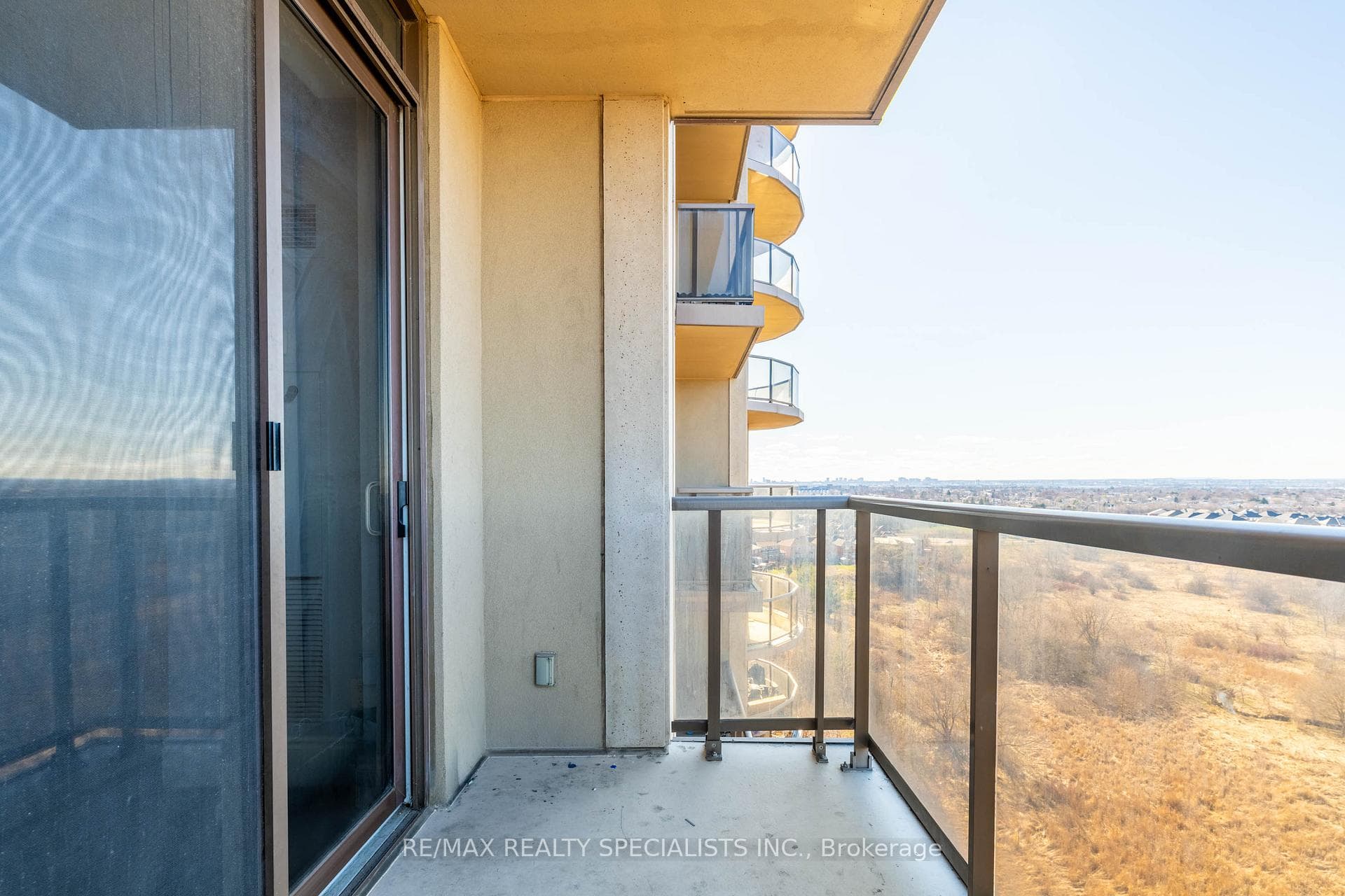 710 Humberwood Boulevard Unit 1404 - Condo photo 19 of 24 in Etobicoke (West Mall / Rexdale), Ontario