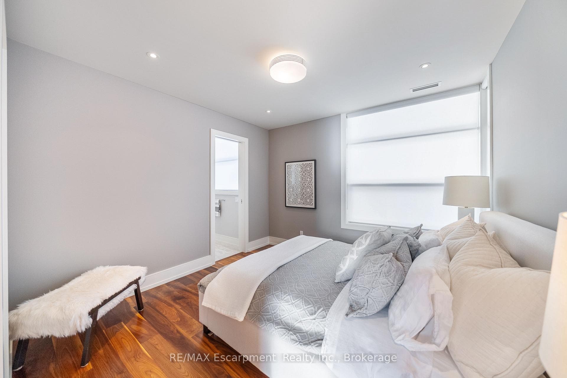 238 Hart Avenue - Detached photo 30 of 50 in Burlington, Ontario