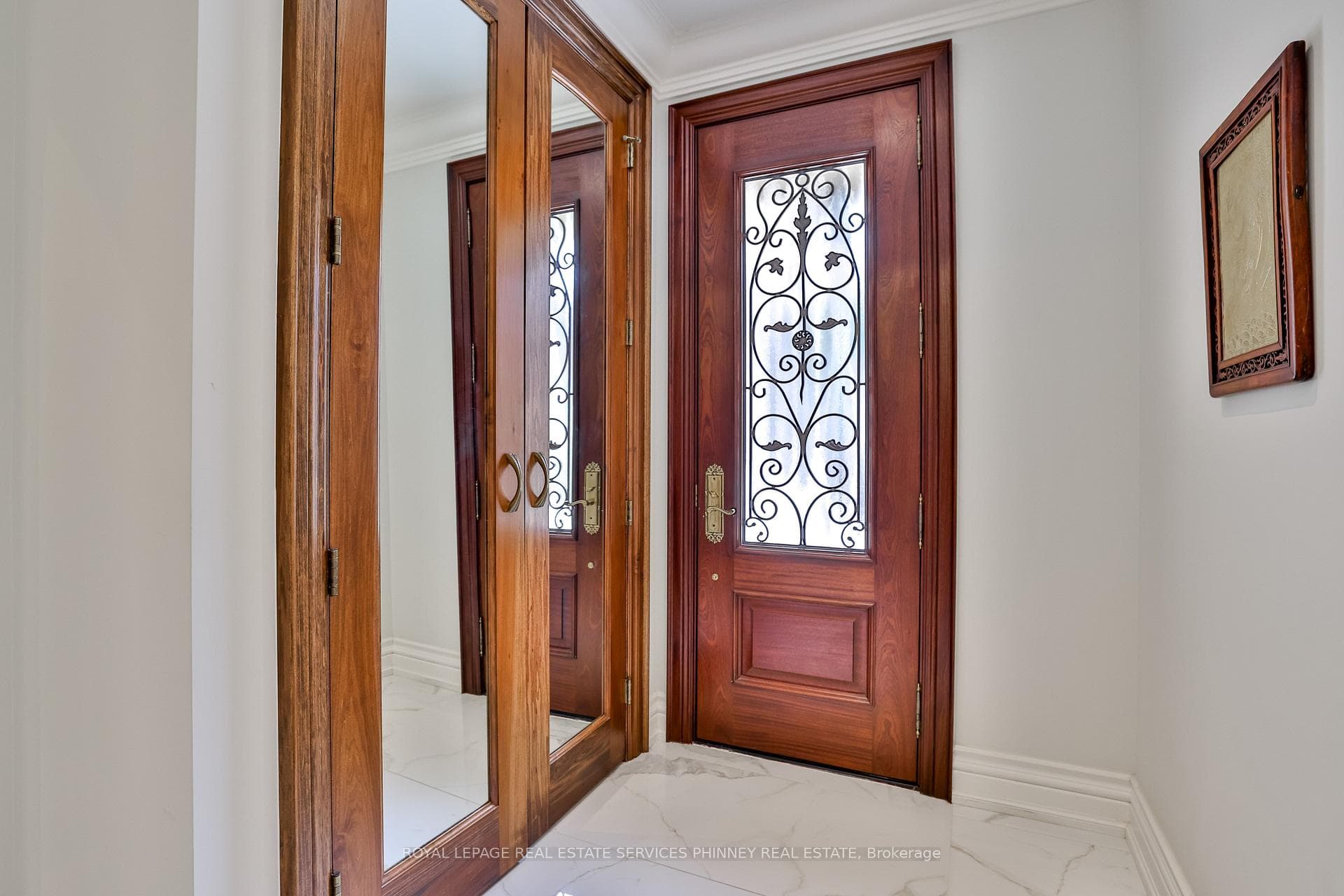 1511 Broadmoor Avenue - Detached photo 26 of 50 in Mississauga, Ontario