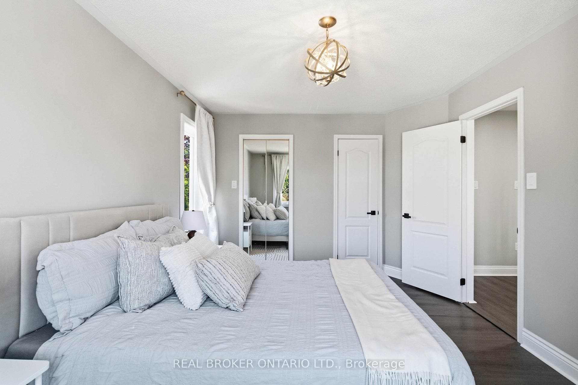 5048 HASWELL Lane - Semi-Detached photo 25 of 49 in Burlington, Ontario