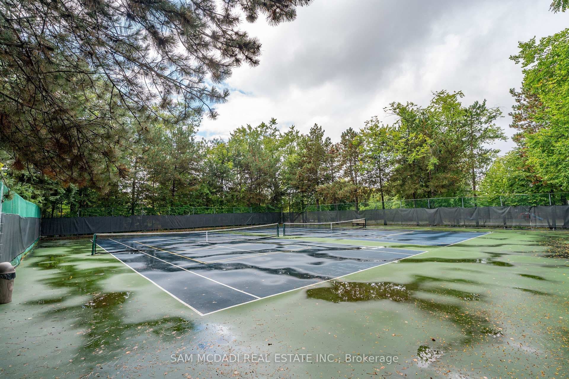 5444 Yonge Street Unit 304 - Condo photo 39 of 40 in Thornhill / Willowdale, Ontario
