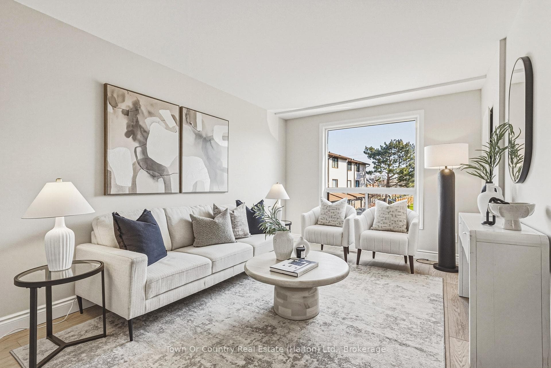 64 Bronte Street Unit 2 - Condo for sale in Old Milton, Ontario