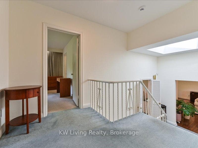 52 Hawksbury Drive - Detached photo 19 of 43 in Hillcrest Village / Bayview Village, Ontario