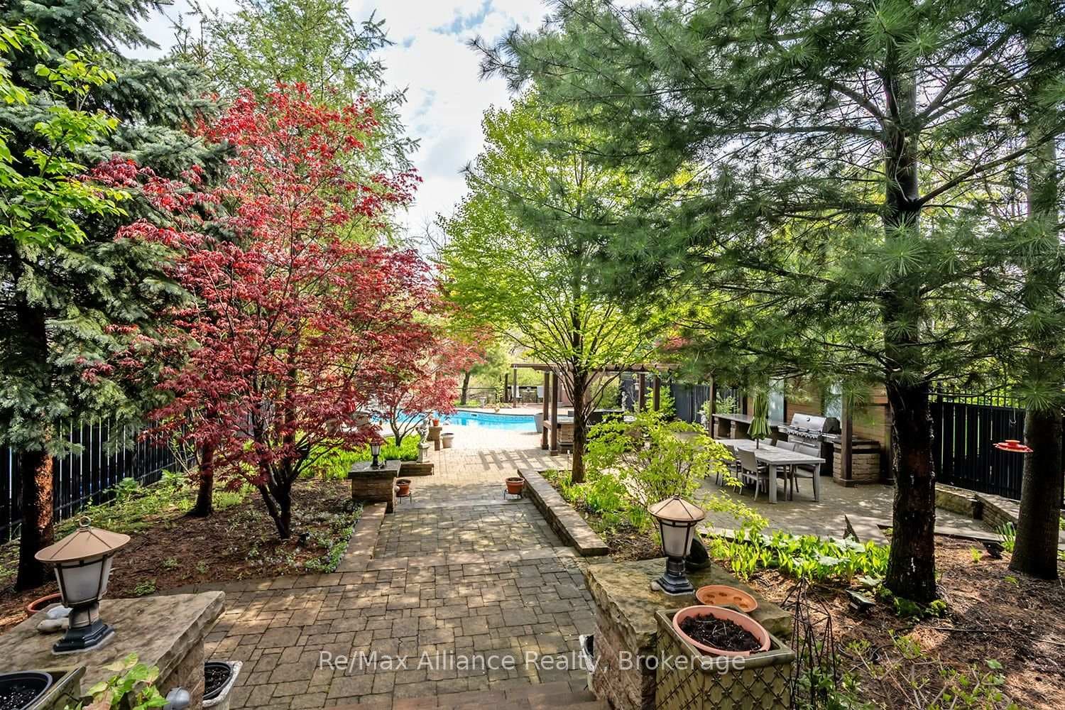 203 Burloak Drive - Detached photo 40 of 50 in Oakville, Ontario