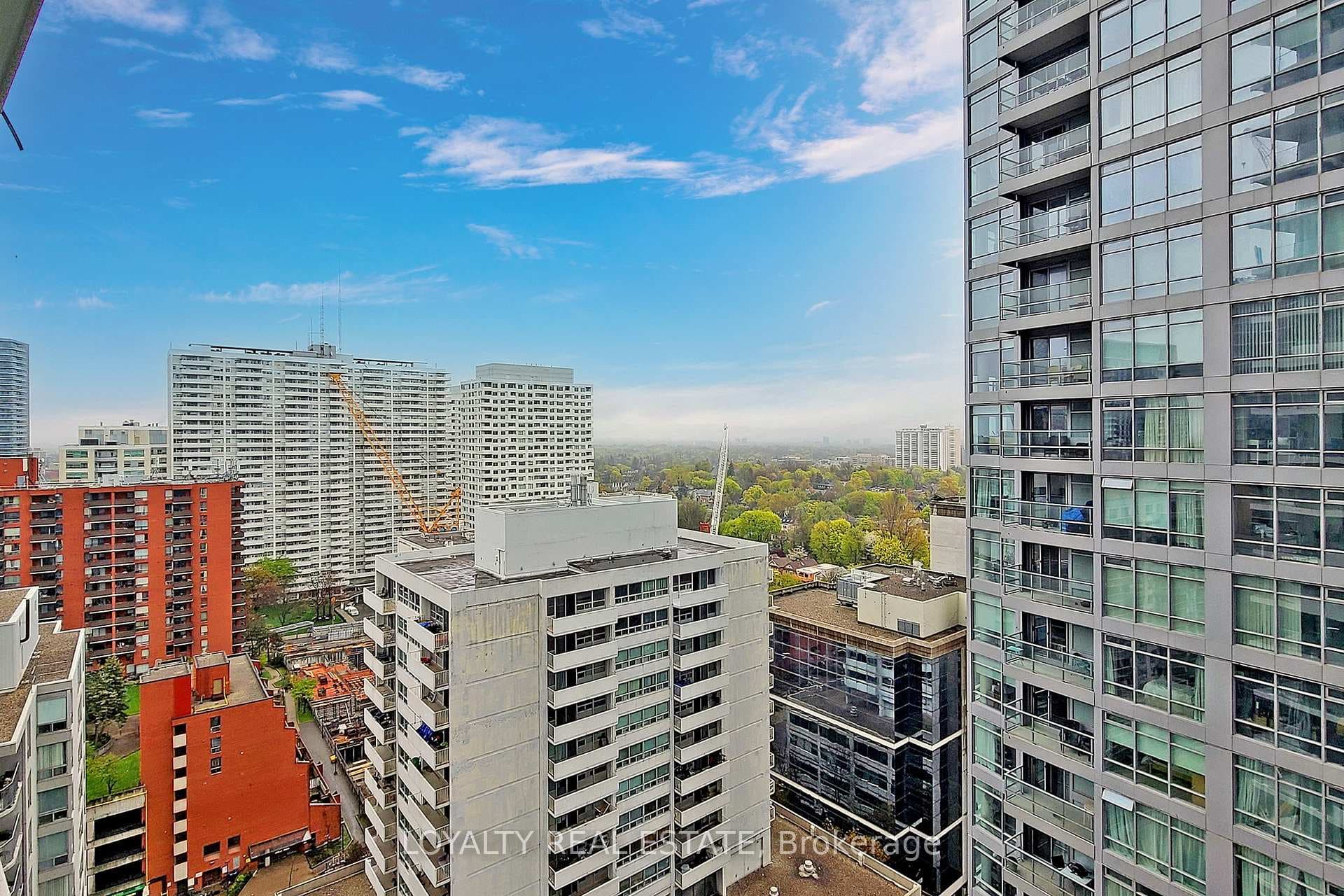 2221 Yonge Street Unit 1705 - Condo photo 39 of 46 in Leaside / Davisville, Ontario