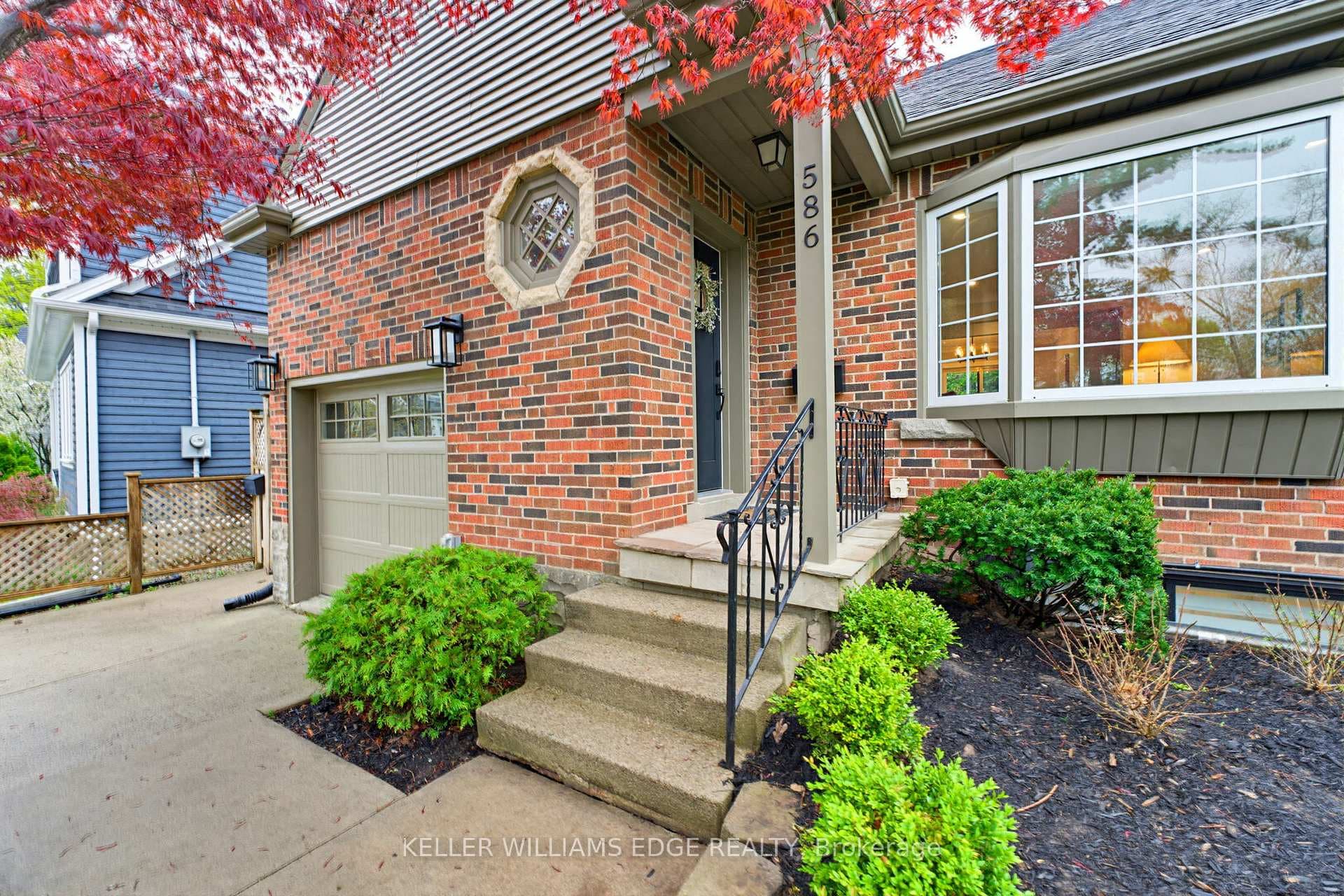 586 Woodland Avenue - Detached photo 3 of 45 in Burlington, Ontario