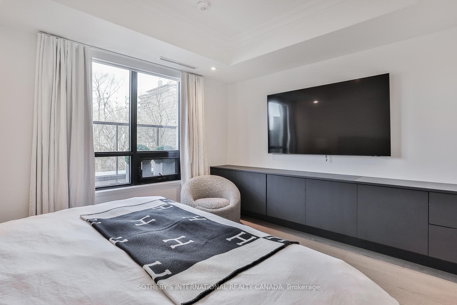 1 Forest Hill Road Unit 401 - Condo photo 28 of 36 in Annex / Yorkville / Summerhill, Ontario