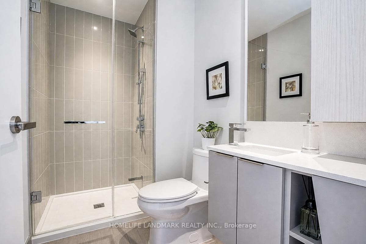 3900 Confederation Parkway Unit 3710 - Condo photo 9 of 50 in Mississauga, Ontario