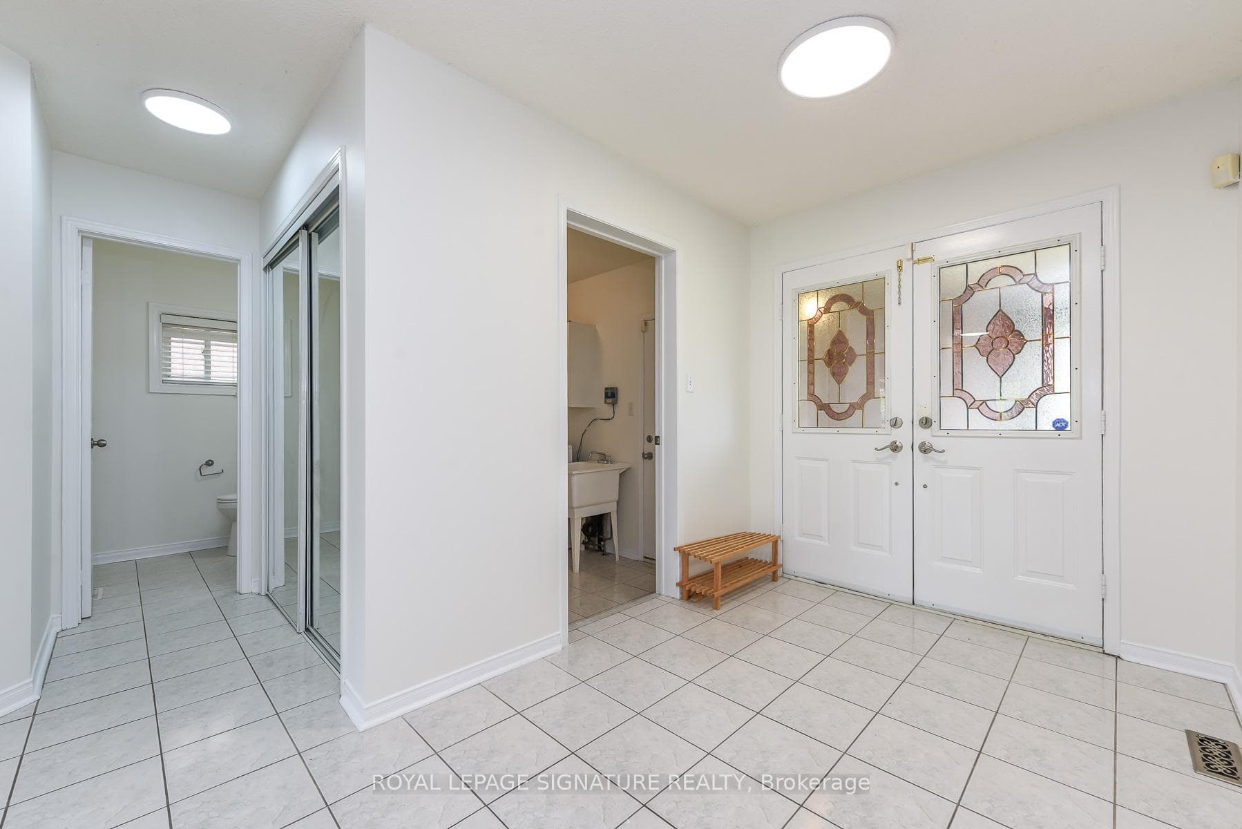 1307 Midgreen Lane - Detached photo 12 of 50 in Mississauga, Ontario