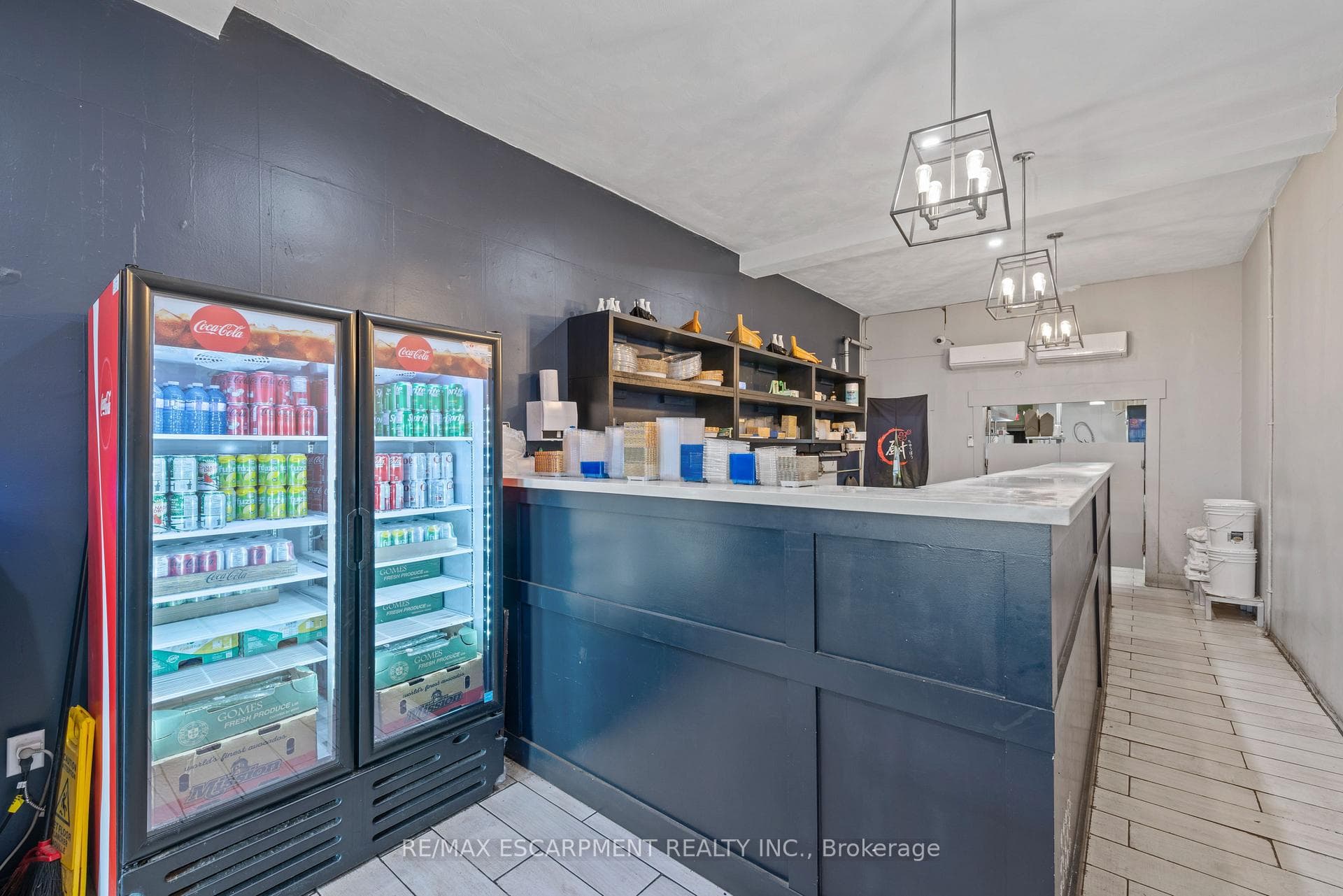 542 Concession Street - Commercial photo 10 of 40 in Hamilton, Ontario