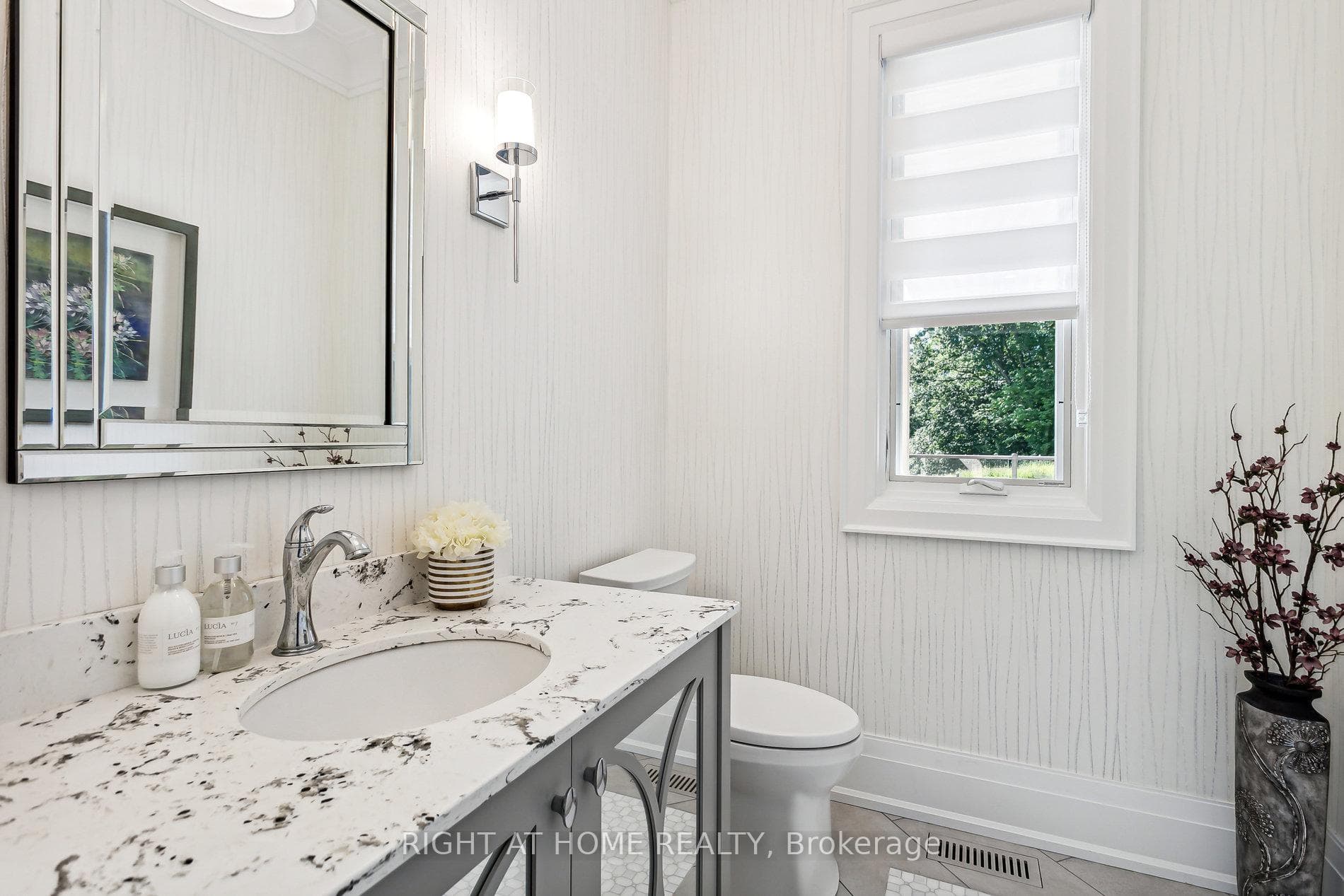 2606 Harvestmoon Lane - Detached photo 31 of 50 in Burlington, Ontario