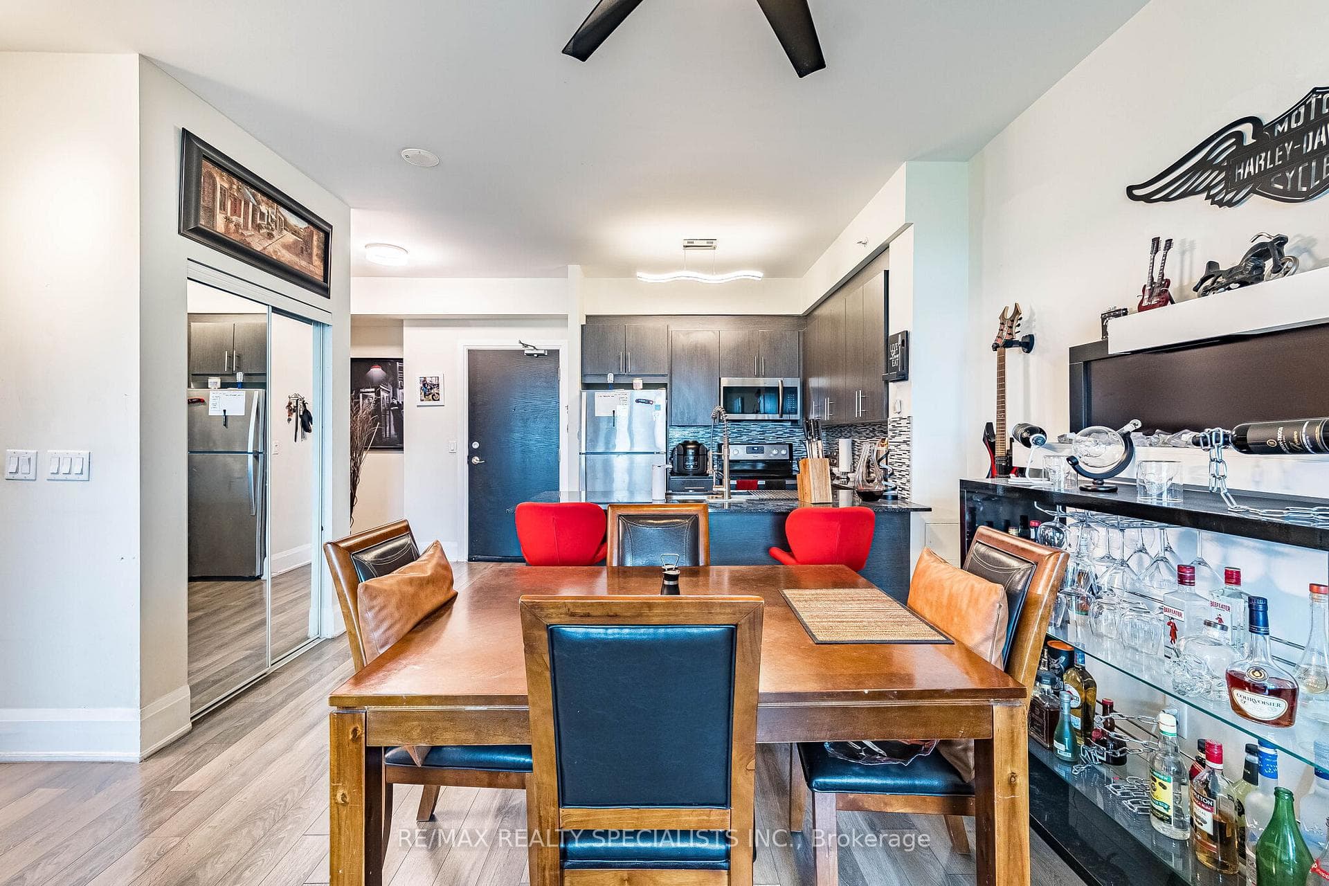 45 Yorkland Boulevard Unit 805 - Condo photo 17 of 50 in Brampton, Ontario