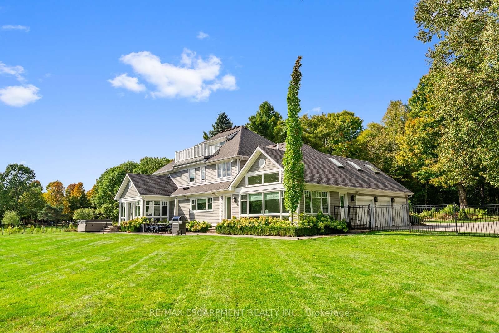 6502 Mcniven Road - Detached photo 1 of 50 in Burlington, Ontario