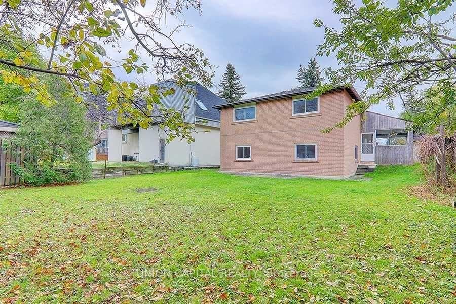 34 Lisburn Crescent - Detached photo 21 of 21 in Hillcrest Village / Bayview Village, Ontario