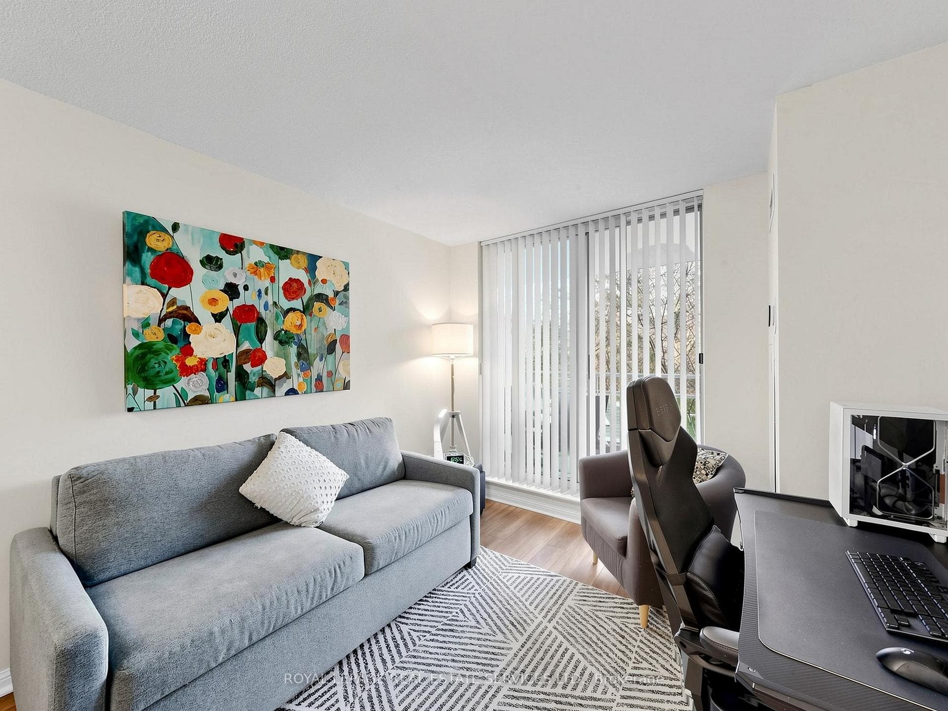 398 Eglinton Avenue Unit 203 - Condo photo 7 of 45 in Leaside / Davisville, Ontario
