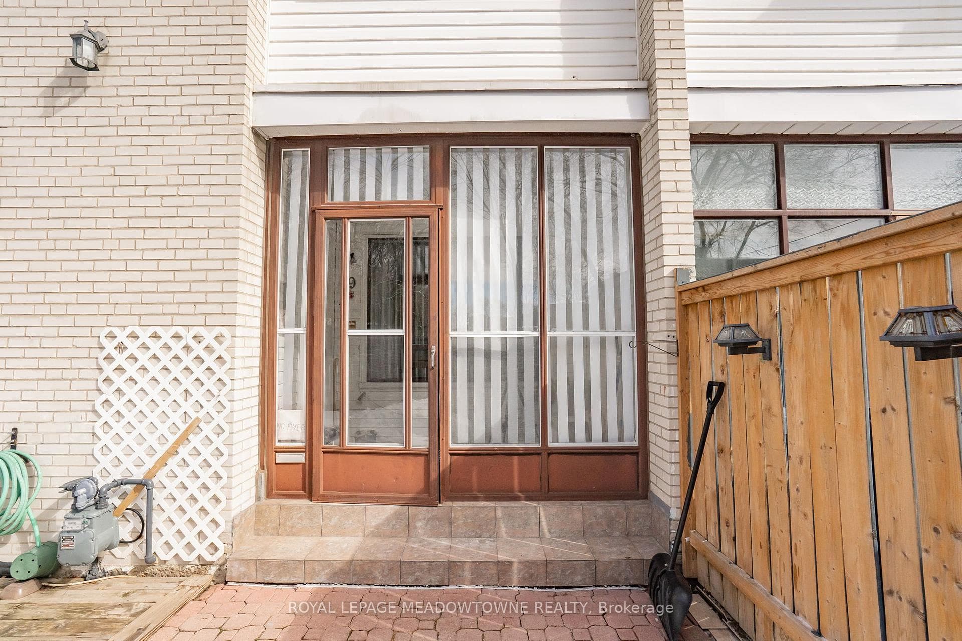 61 Ardglen Drive Unit 19 - Condo for sale in Heart Lake, Ontario