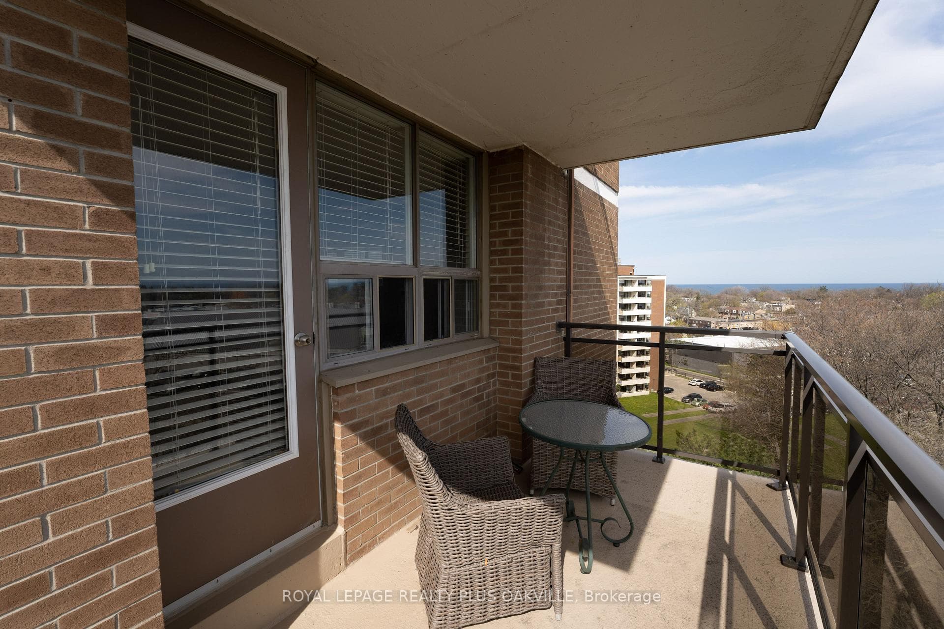 212 Kerr Street Unit 909 - Condo photo 32 of 33 in Oakville, Ontario