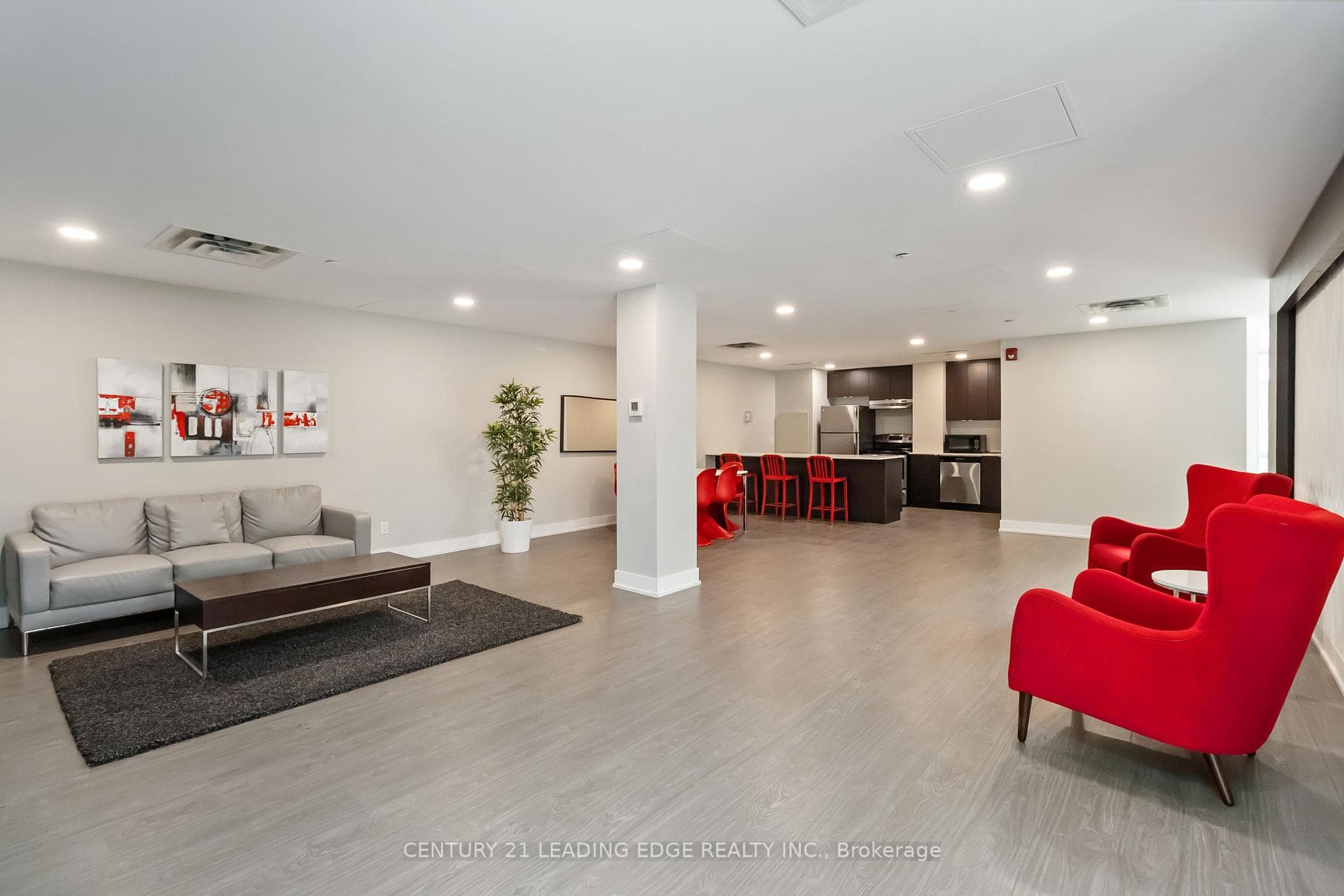 1284 Guelph Line Unit 205 - Condo photo 6 of 29 in Burlington, Ontario