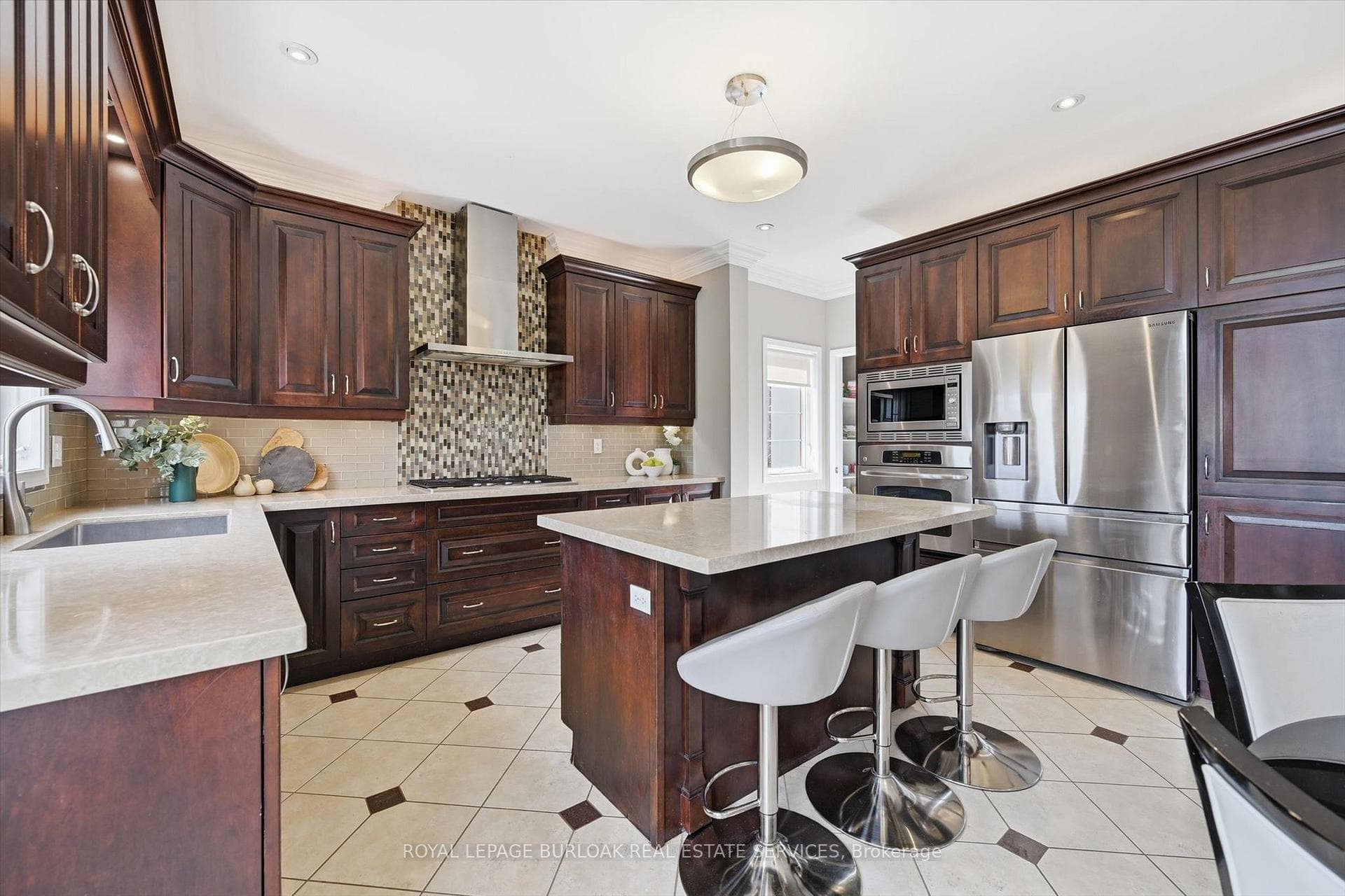 4186 Fuller Crescent - Detached photo 13 of 50 in Burlington, Ontario