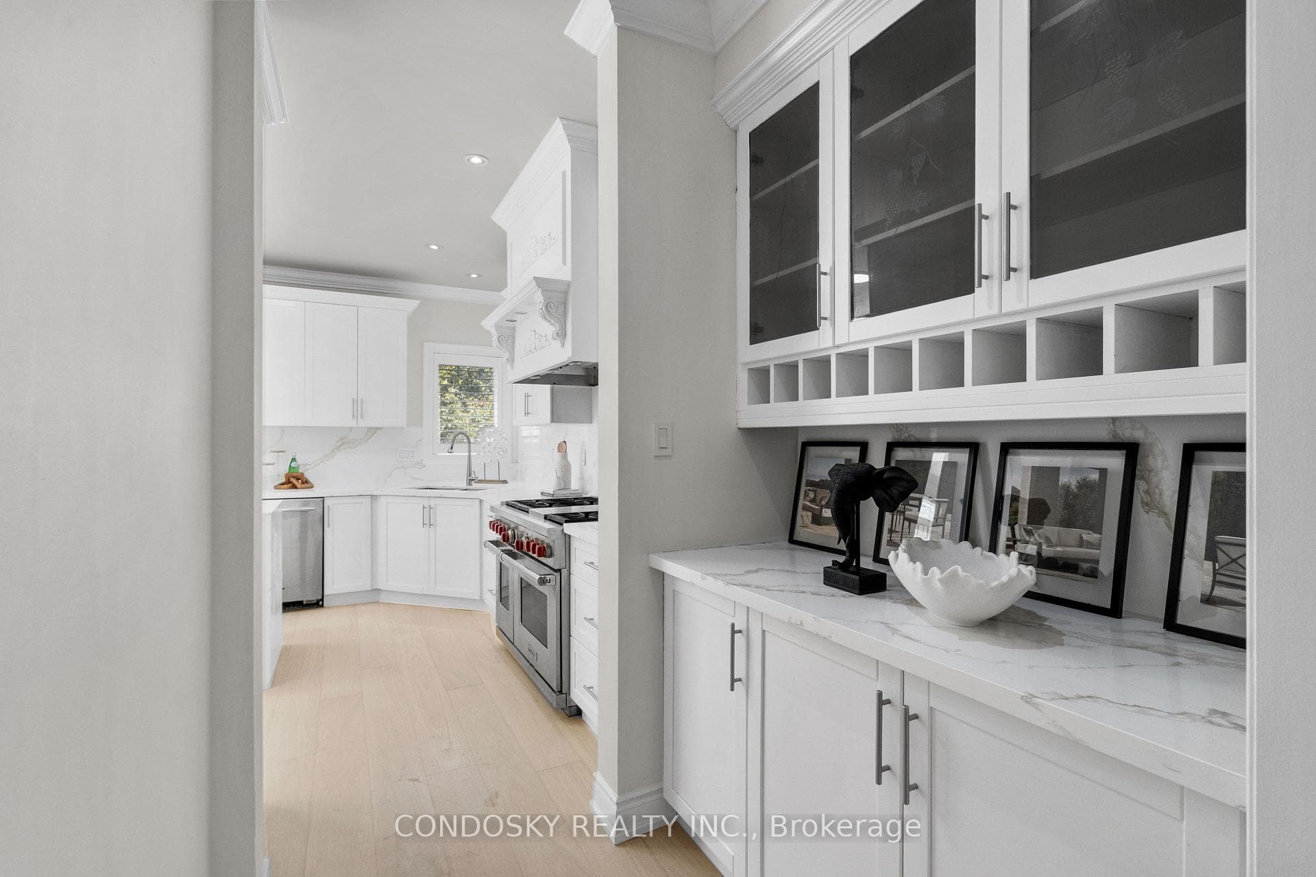 3322 Fox Run Circle - Detached photo 15 of 50 in Oakville, Ontario