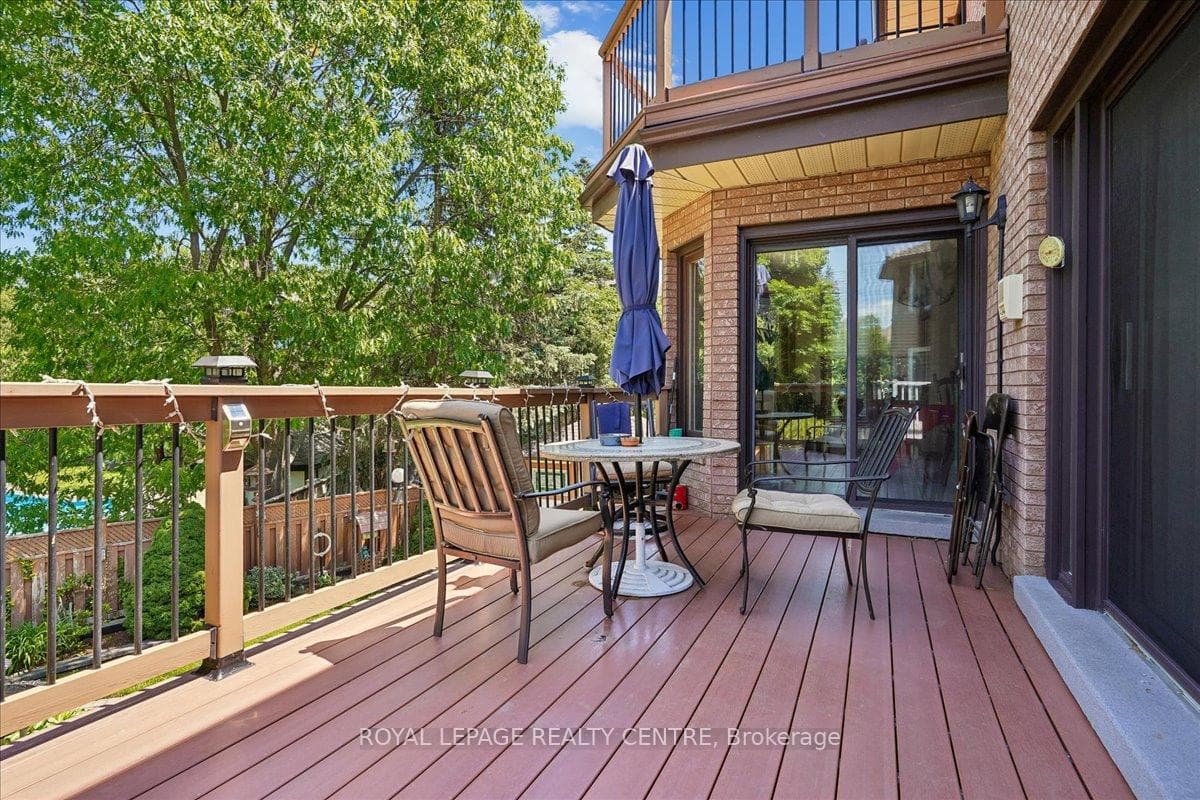 1869 Folkway Drive - Detached photo 13 of 49 in Mississauga, Ontario