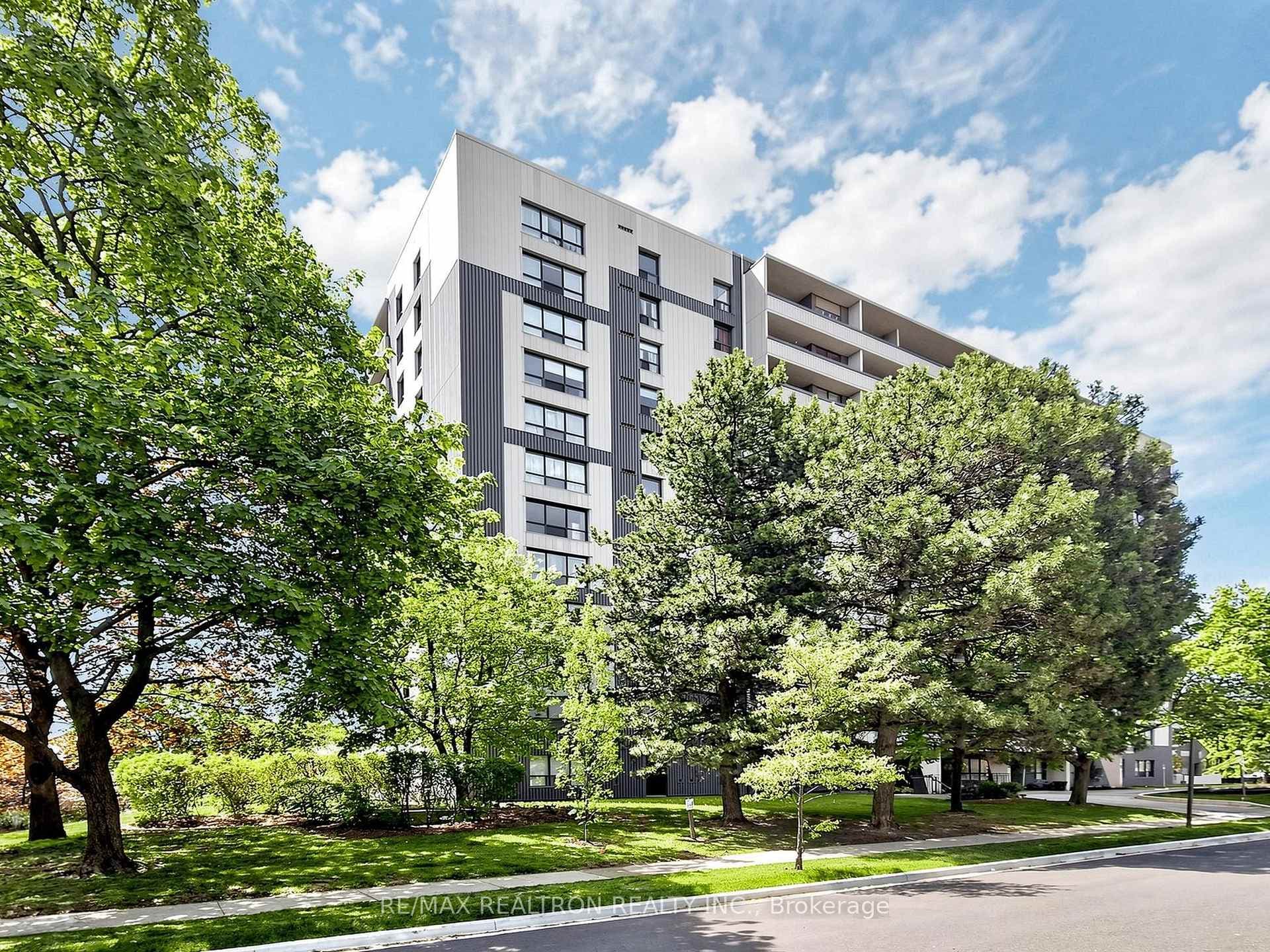 100 Canyon Avenue Unit 608 - Condo photo 3 of 44 in North York (Bathurst Manor / Clanton Park), Ontario