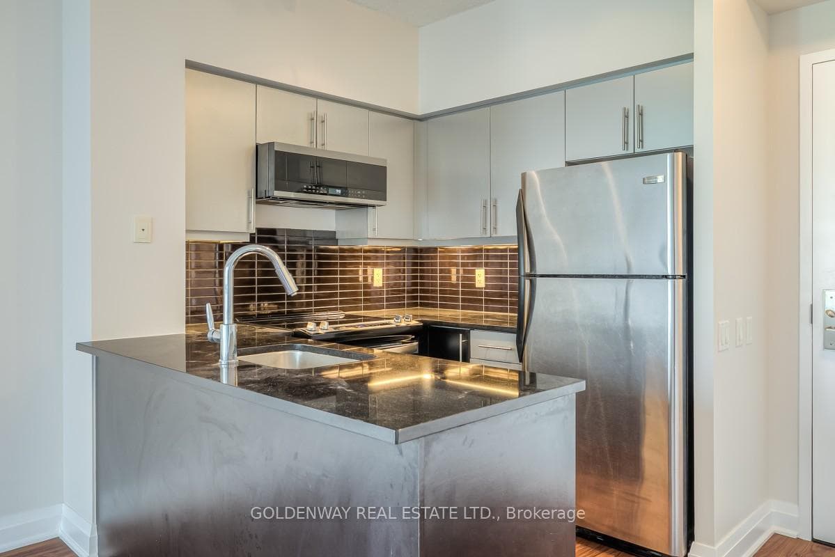 83 Redpath Avenue Unit 401 - Condo photo 6 of 20 in Leaside / Davisville, Ontario
