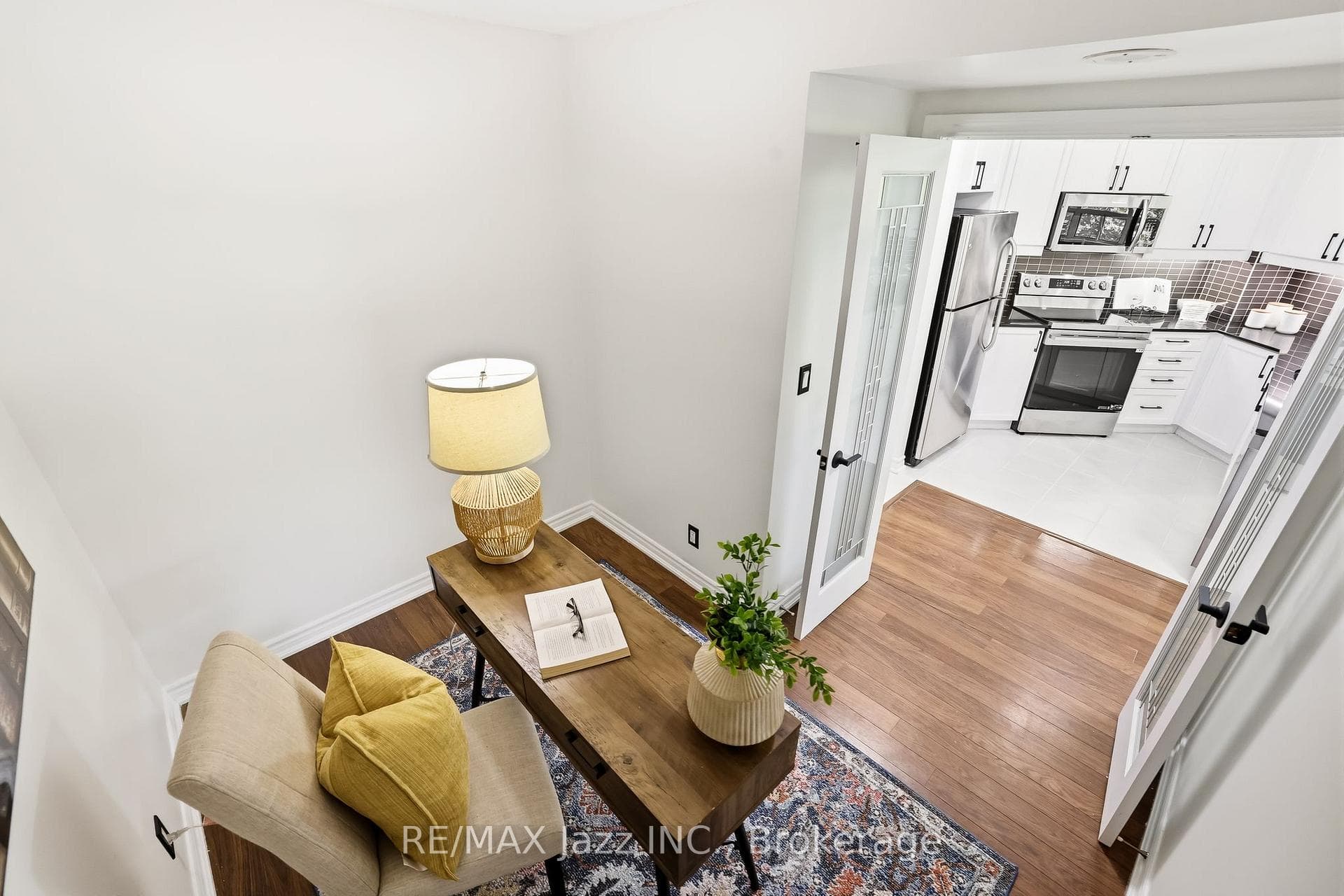 16 Dallimore Circle Unit 307 - Condo photo 22 of 50 in Don Mills / Parkwoods / Victoria Village, Ontario