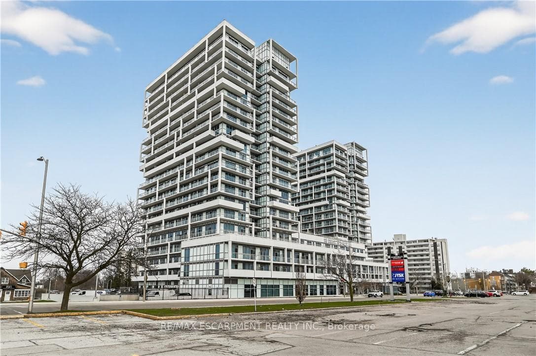 65 Speers Road Unit PH03 - home for sale in Oakville, Ontario