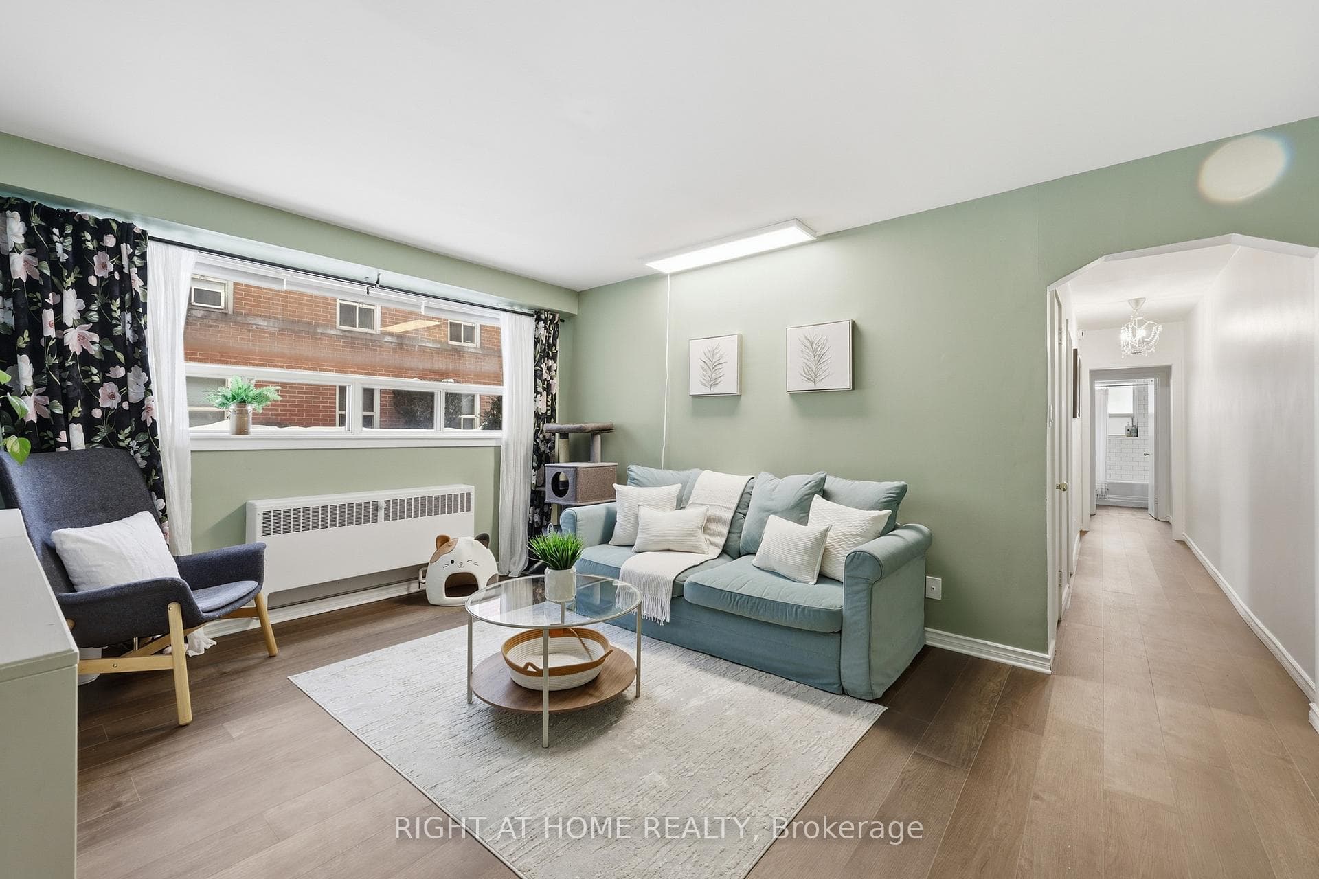 223 MacNab Street Unit 11 - Condo photo 6 of 17 in Hamilton, Ontario