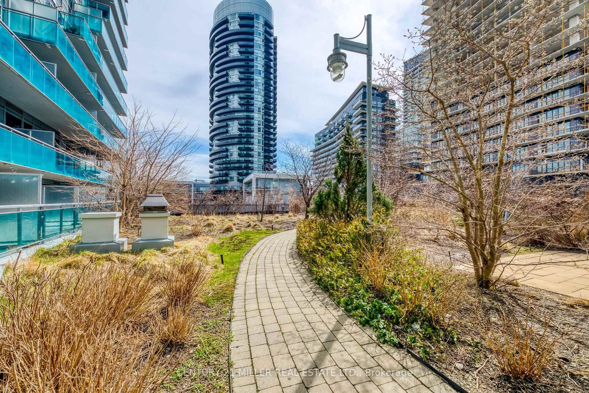16 Brookers Lane Unit 2002 - Condo photo 36 of 42 in Liberty Village / Parkdale / South Parkdale, Ontario