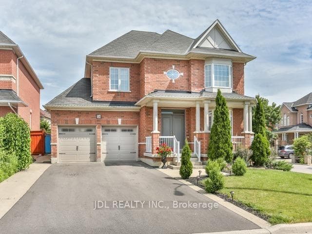 54 St Urbain Drive - home for sale in Vaughan, Ontario