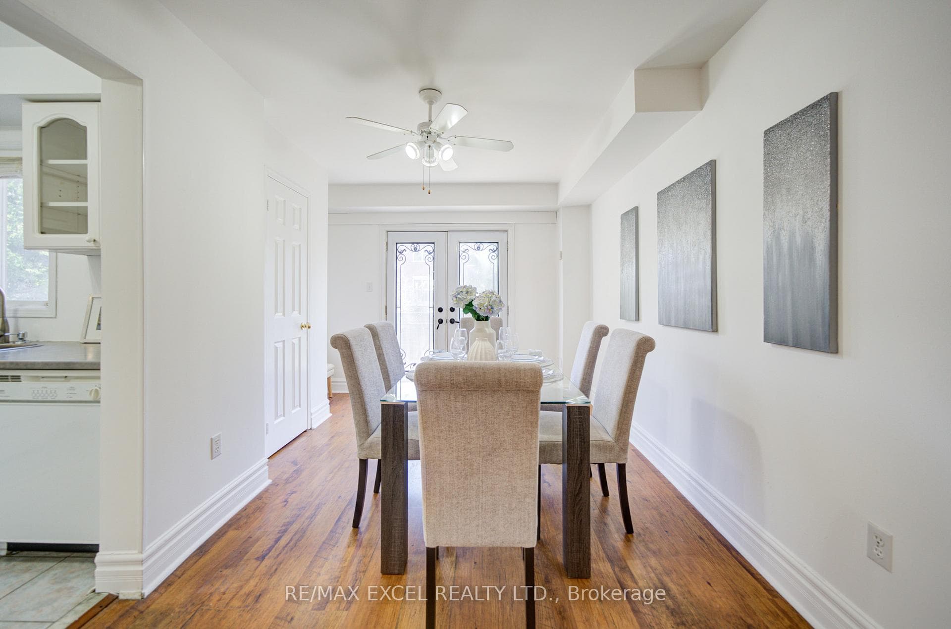 5148 Porter Street - Semi-Detached photo 13 of 48 in Burlington, Ontario