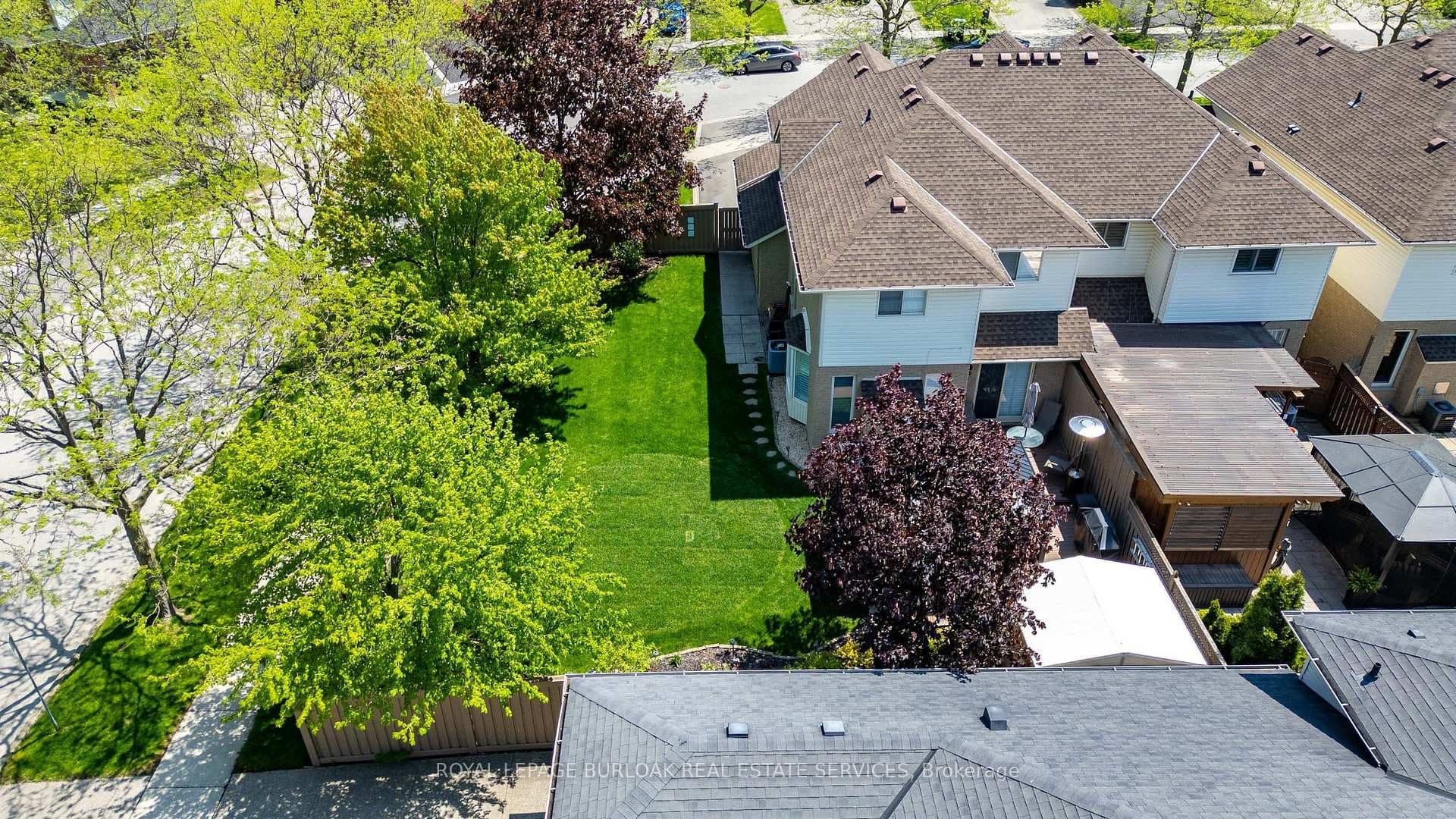 4119 Foxwood Drive - Townhouse photo 43 of 45 in Burlington, Ontario