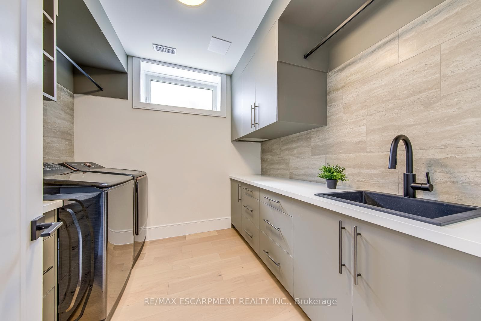 1411 Mountain Grove Avenue - Detached photo 45 of 50 in Burlington, Ontario