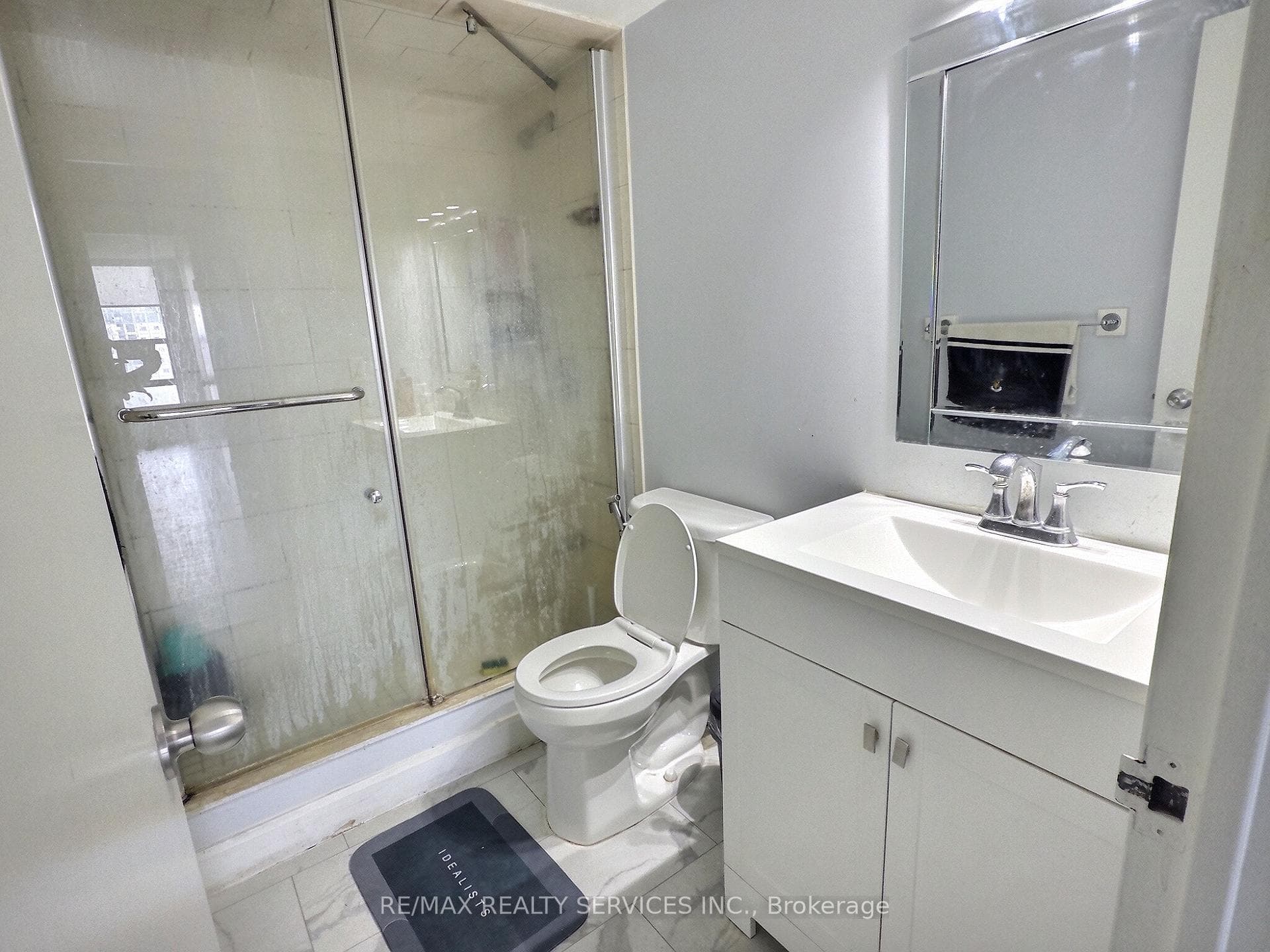 18 Knightsbridge Road Unit 1812 - Condo photo 15 of 17 in Brampton, Ontario