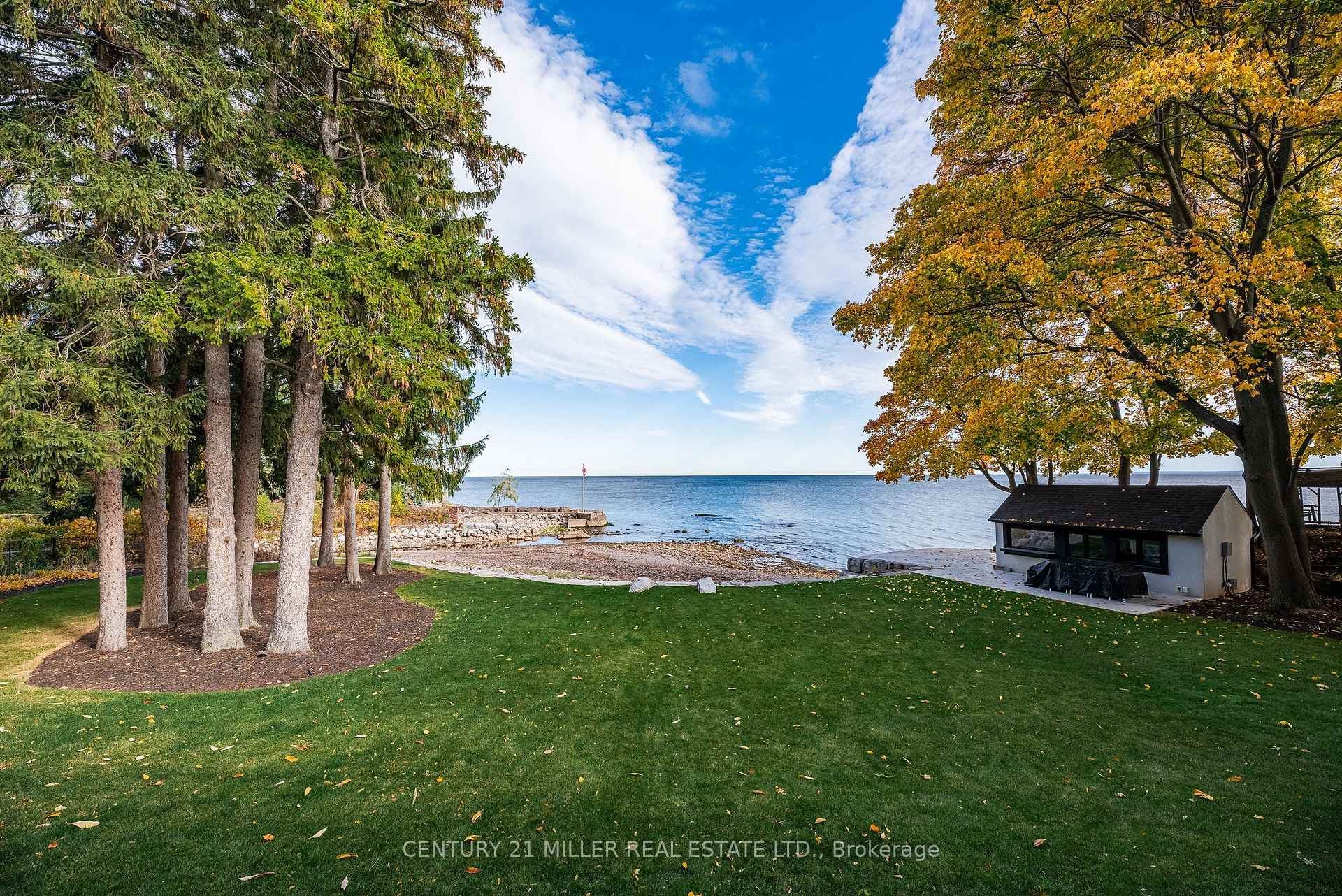 121 Edgecliffe Place - Detached photo 42 of 46 in Burlington, Ontario