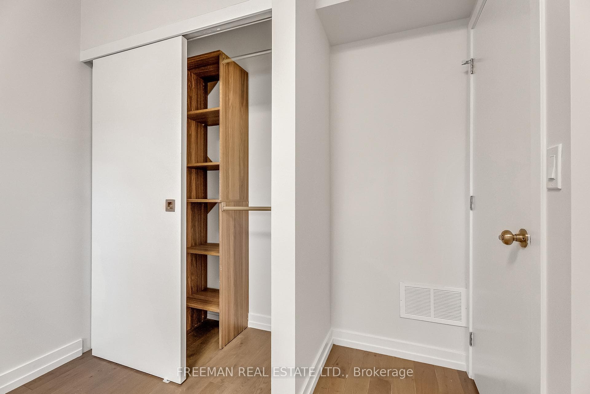 12 Arlington Avenue - Detached photo 13 of 46 in Annex / Yorkville / Summerhill, Ontario