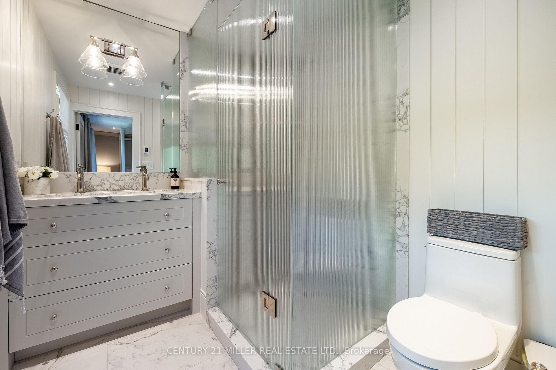 468 Copeland Court - Detached photo 23 of 42 in Oakville, Ontario