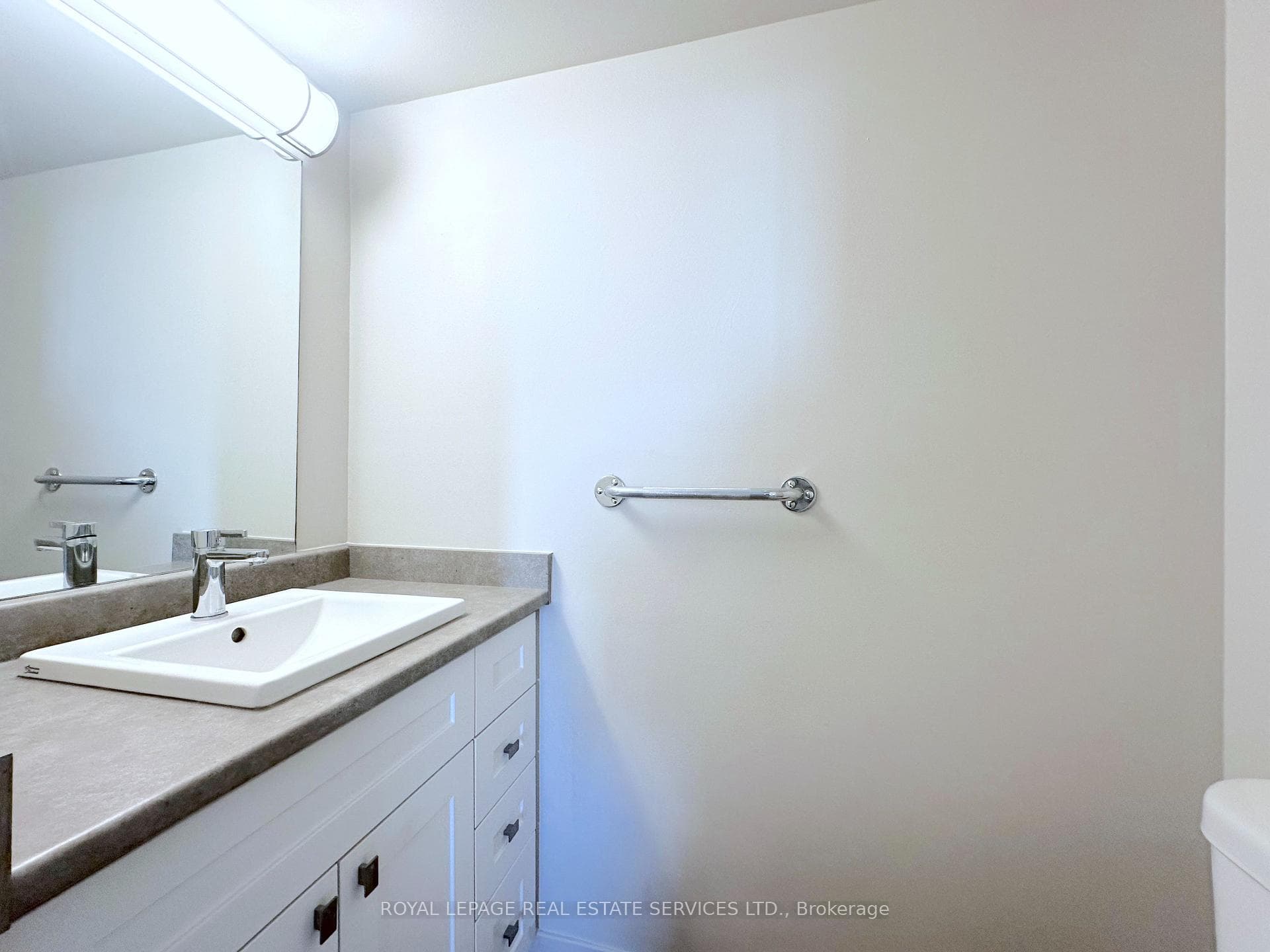 190 Clark Boulevard Unit 1112 - Condo photo 10 of 18 in Brampton, Ontario