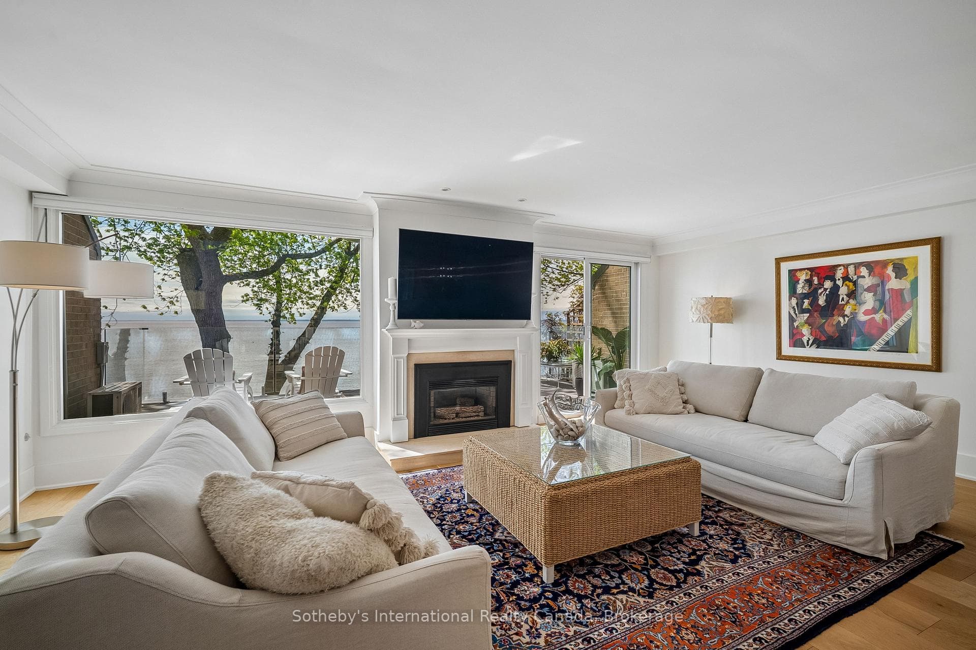 2066 Water's Edge Drive - Townhouse photo 7 of 48 in Oakville, Ontario