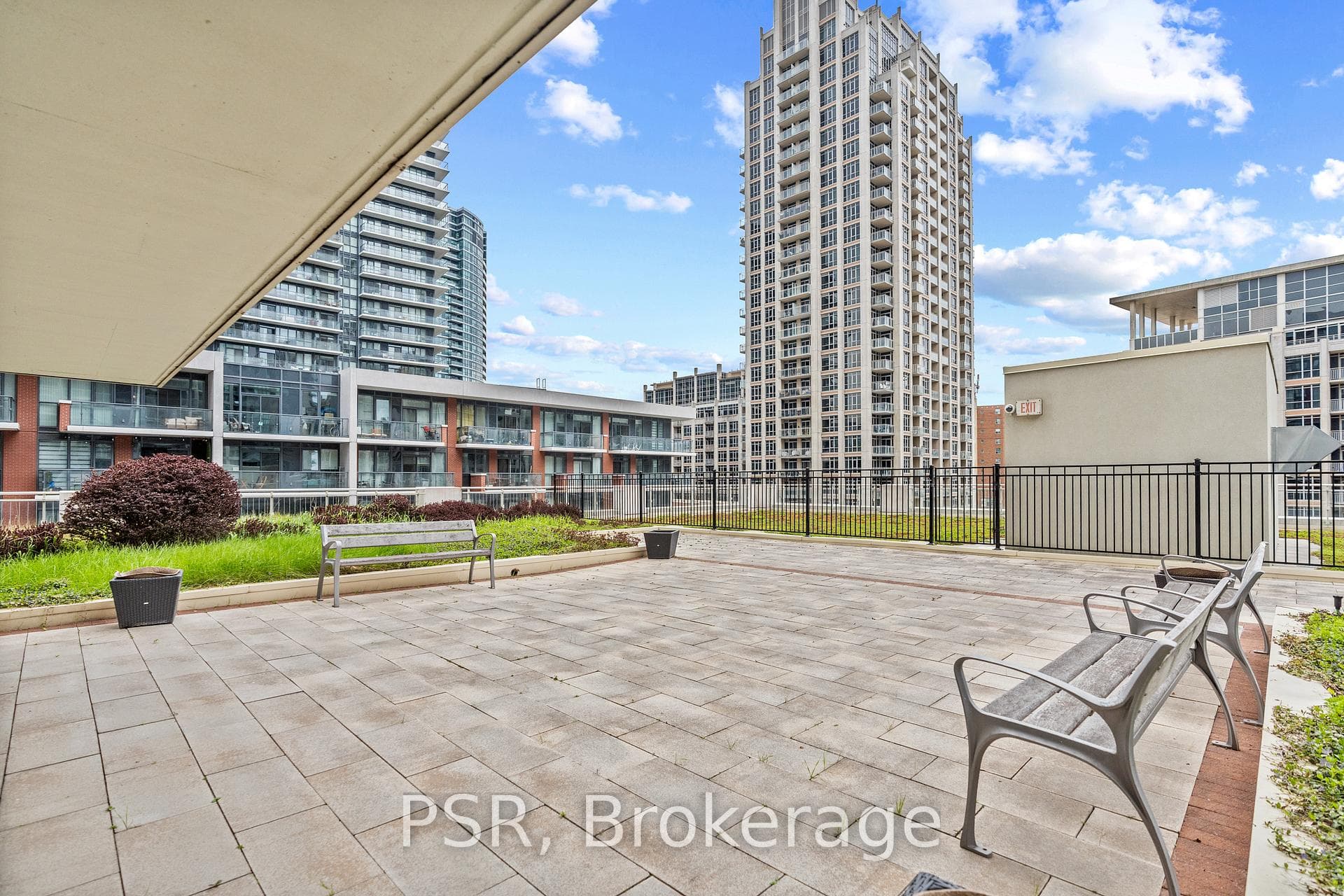 38 Grand Magazine Street Unit 1031 - Condo photo 20 of 25 in Downtown Toronto / Waterfront, Ontario