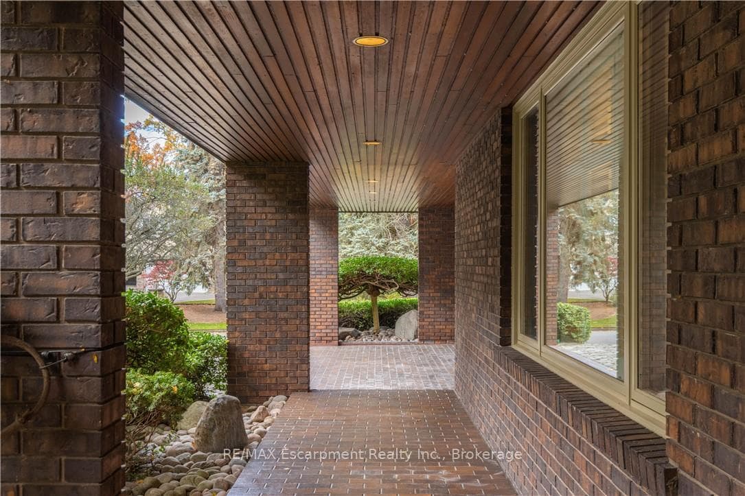1168 Carey Road - Detached photo 33 of 35 in Oakville, Ontario
