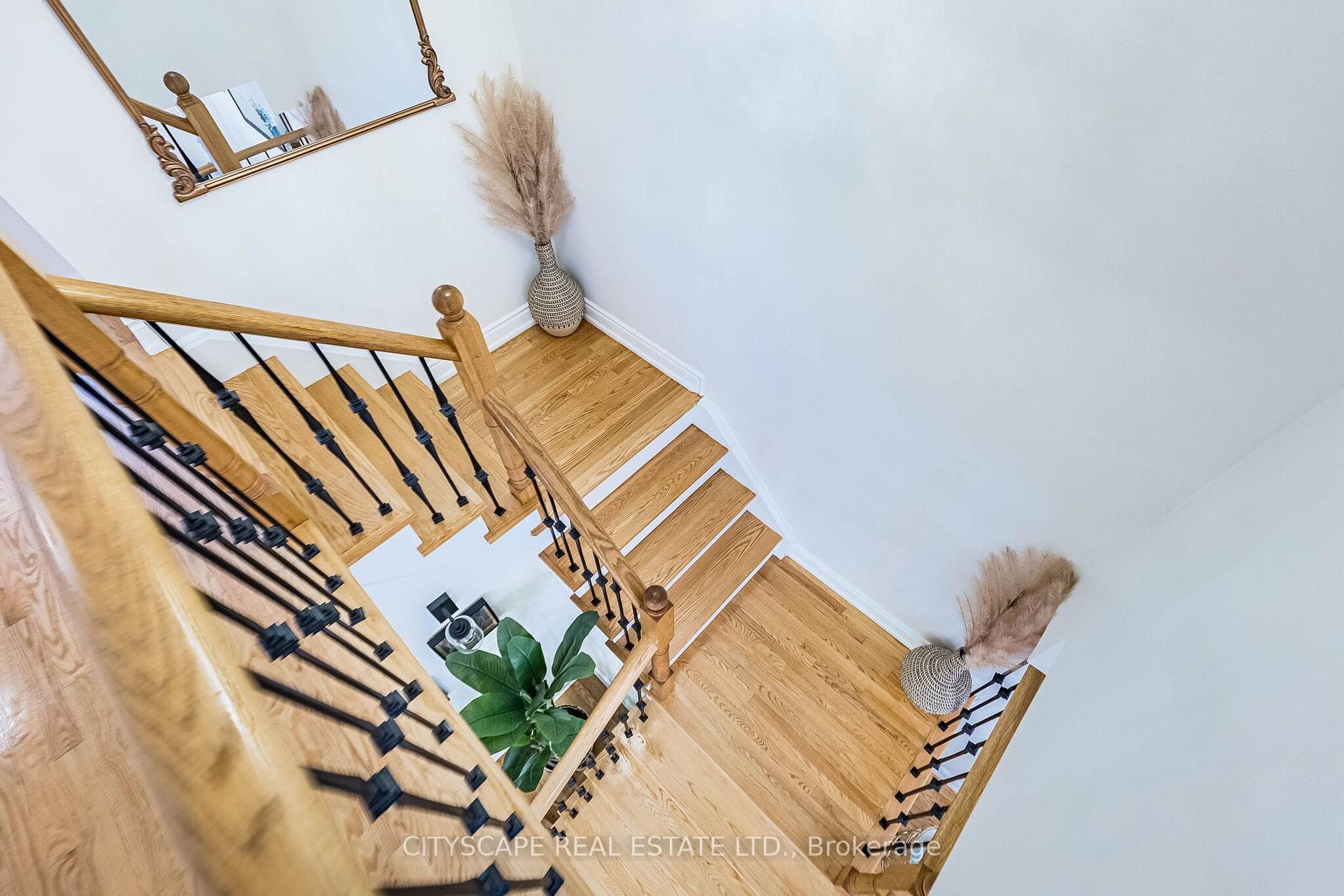 6681 Jazzy Mews - Semi-Detached photo 22 of 50 in Mississauga, Ontario